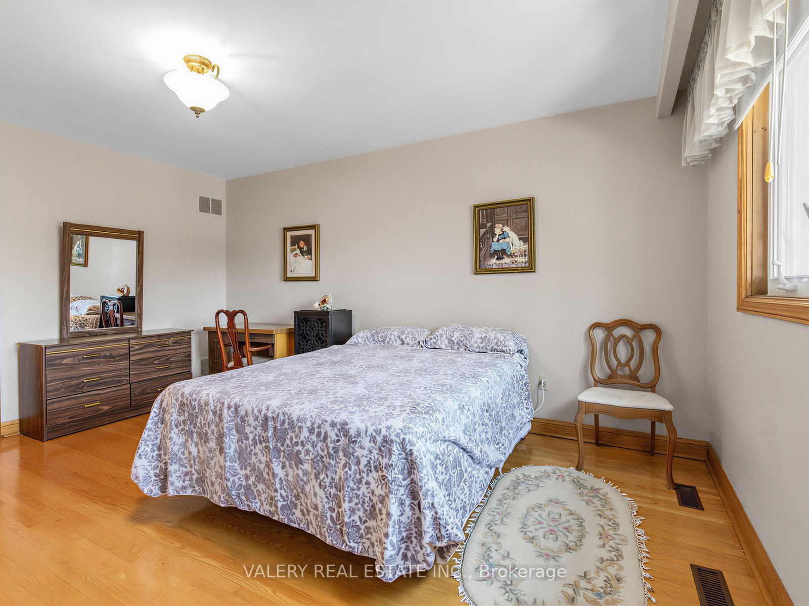 370 Maple Leaf Drive Property Photo 32