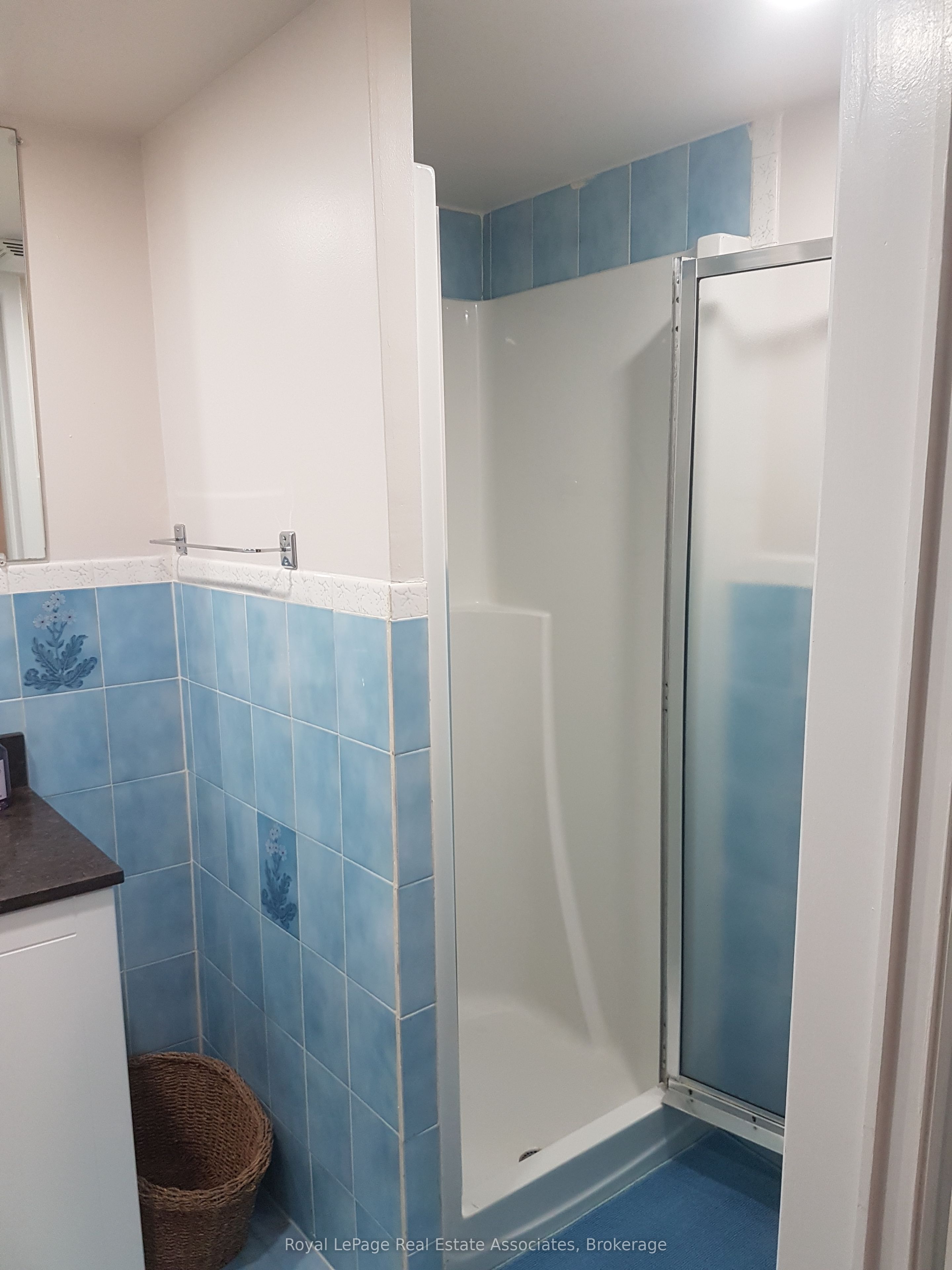 3323 Queen Frederica Drive Property Photo 8
