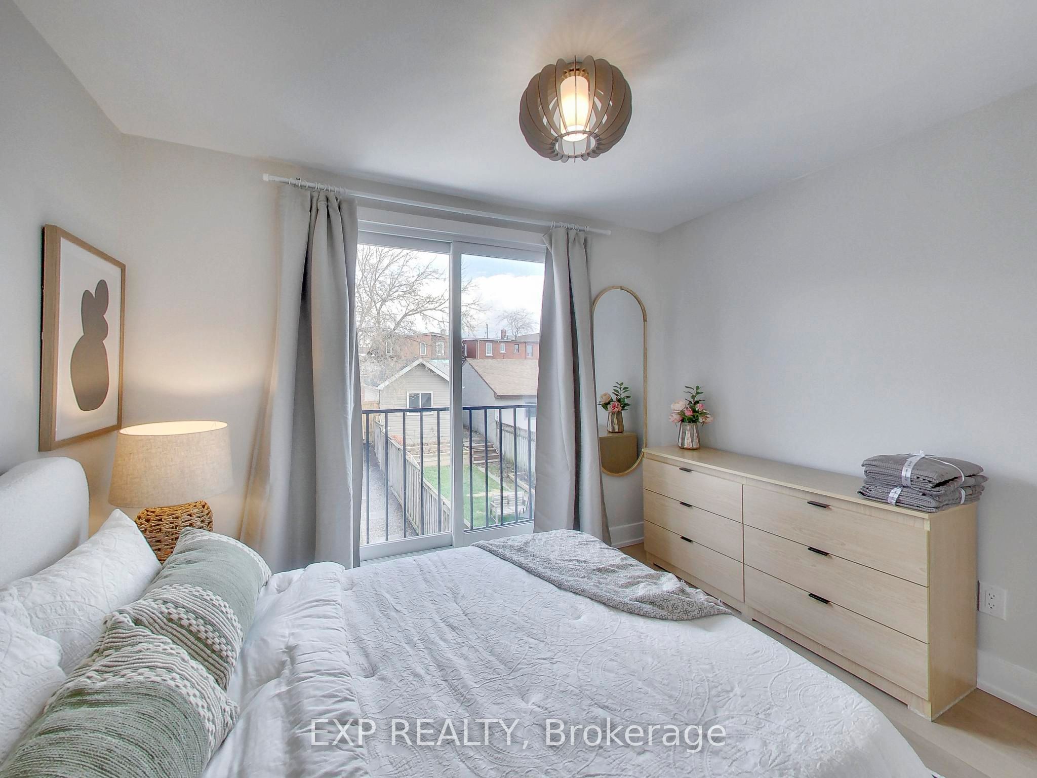 37 Gilbert Avenue Property Photo 16