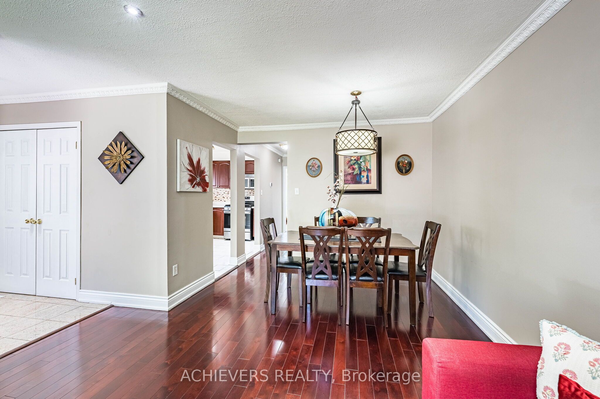 58 Archdekin Drive Property Photo 9