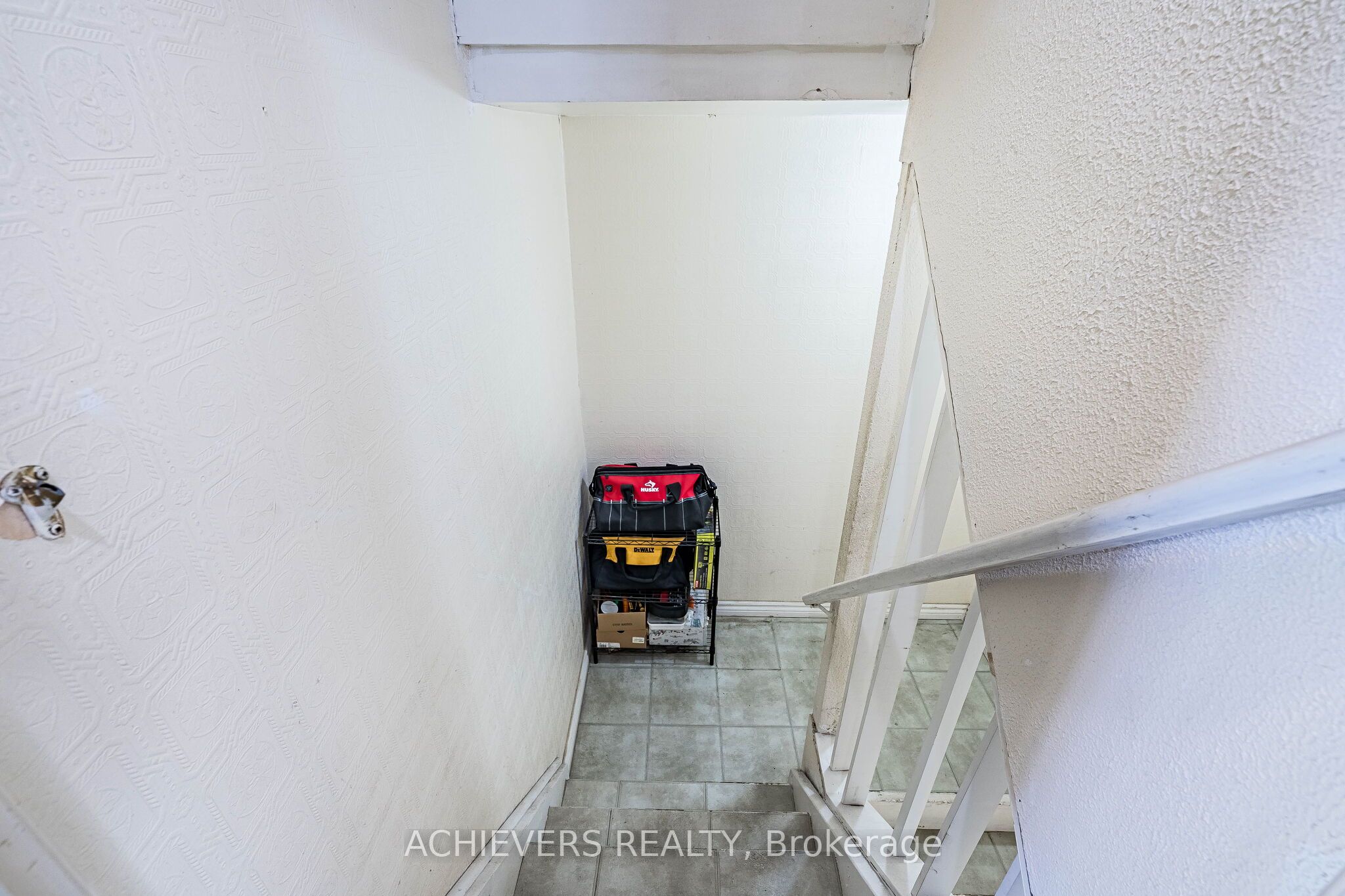 58 Archdekin Drive Property Photo 31