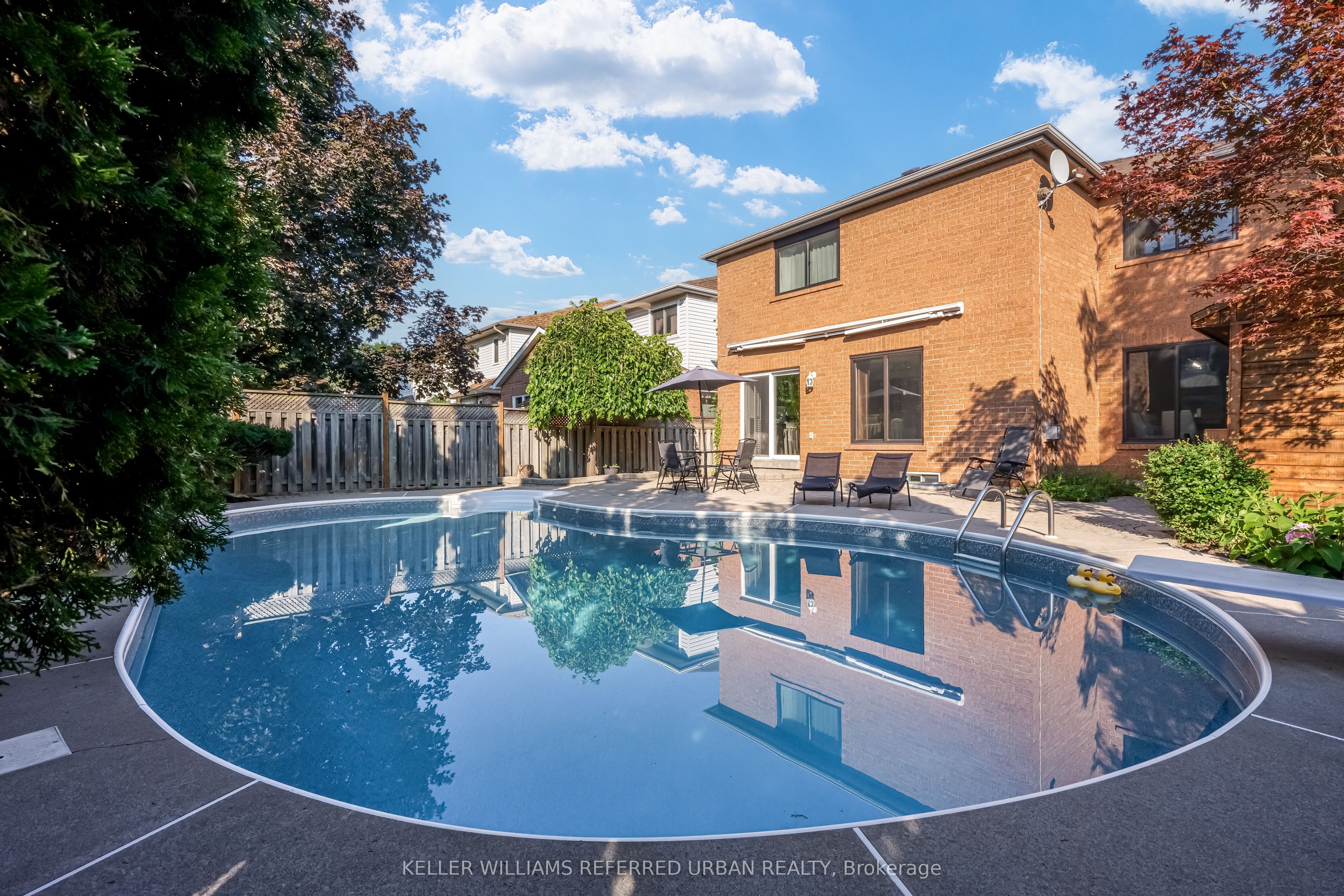 9 Stone Street Property Photo 1