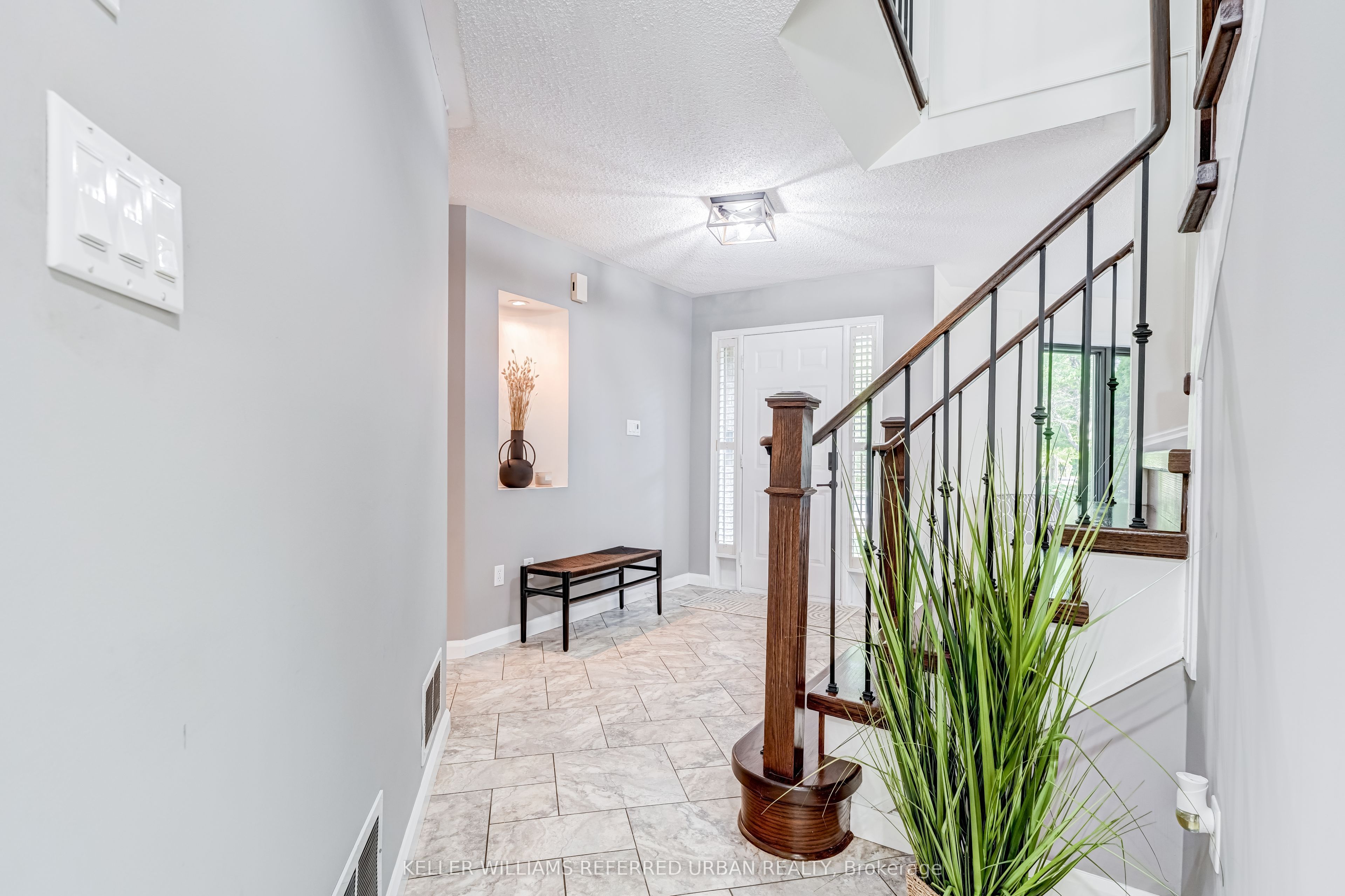 9 Stone Street Property Photo 15