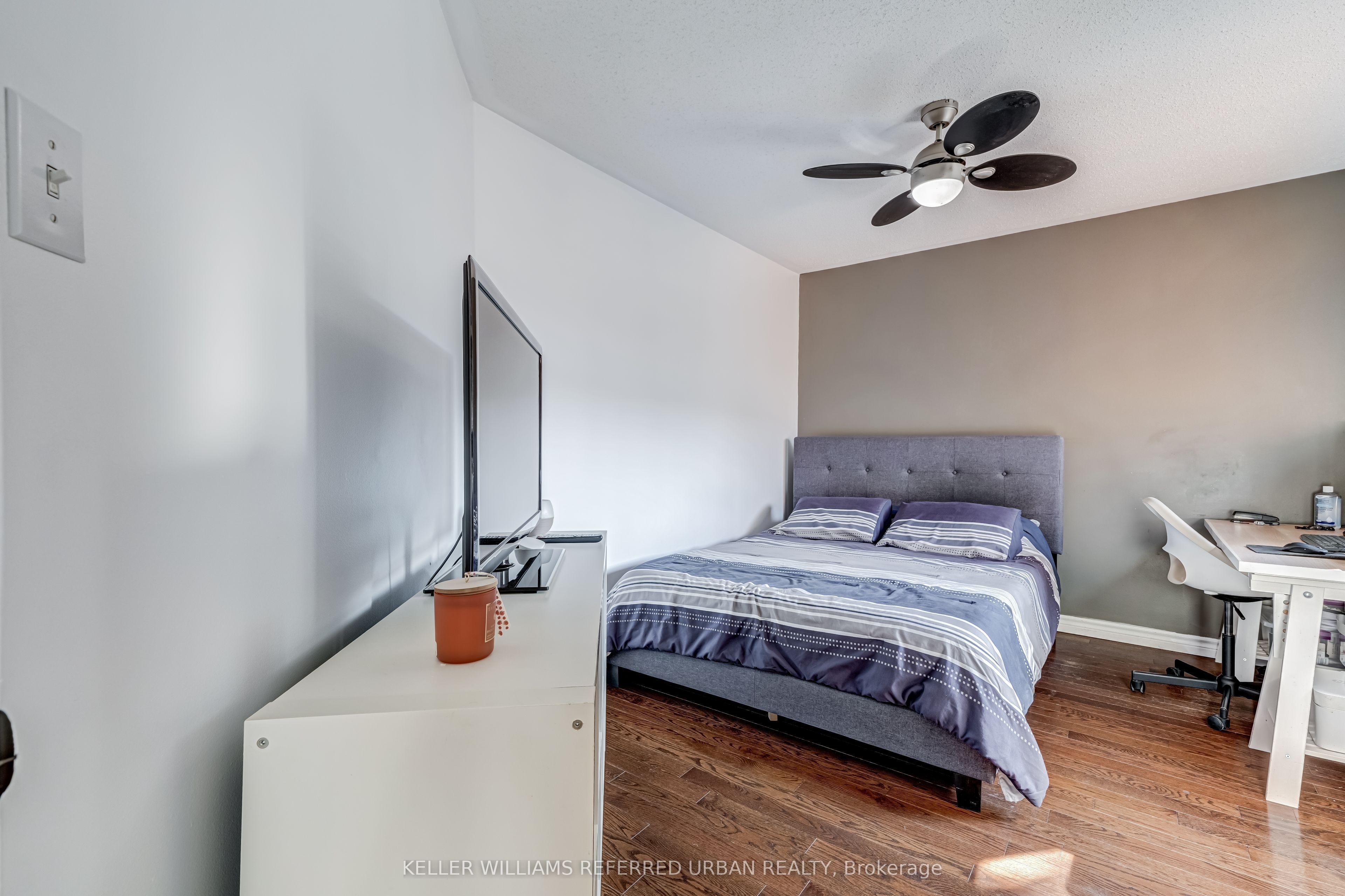 9 Stone Street Property Photo 26