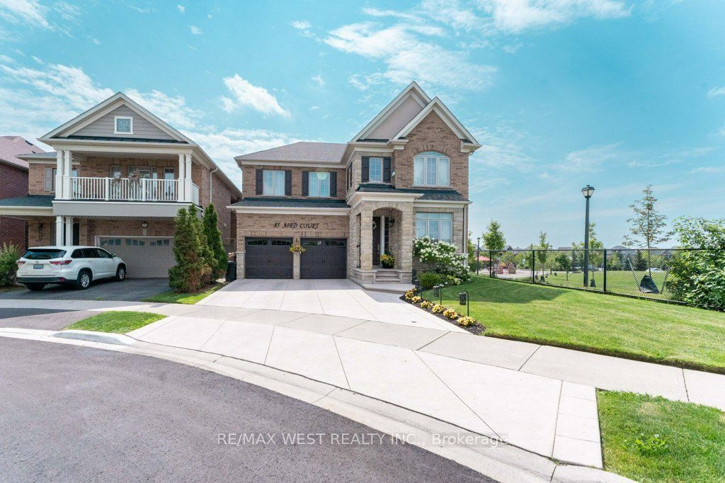 85 Aird Court Property Photo 1