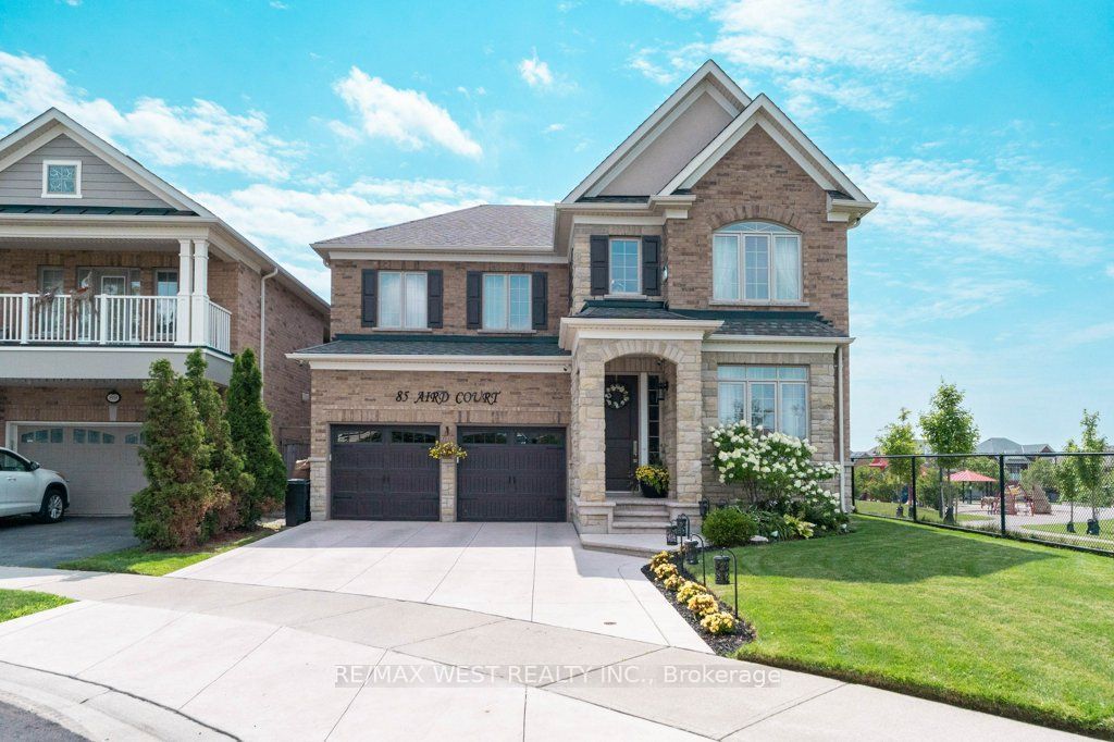 85 Aird Court Property Photo 3
