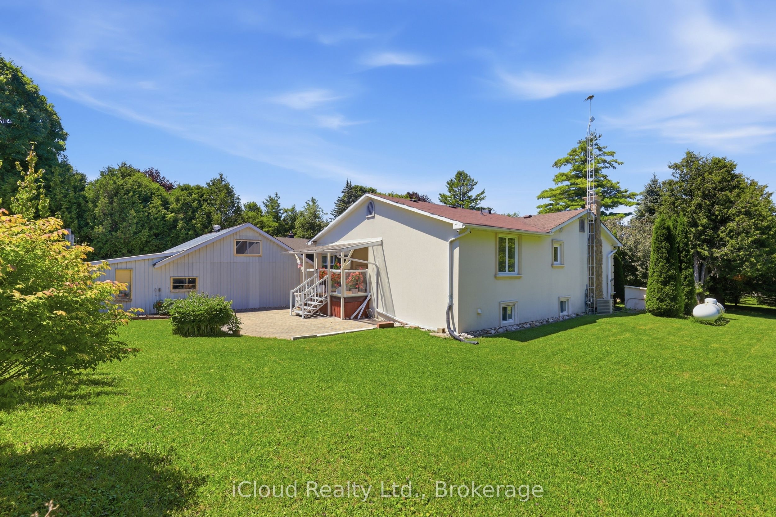 4014 Twenty Side Road Property Photo 5