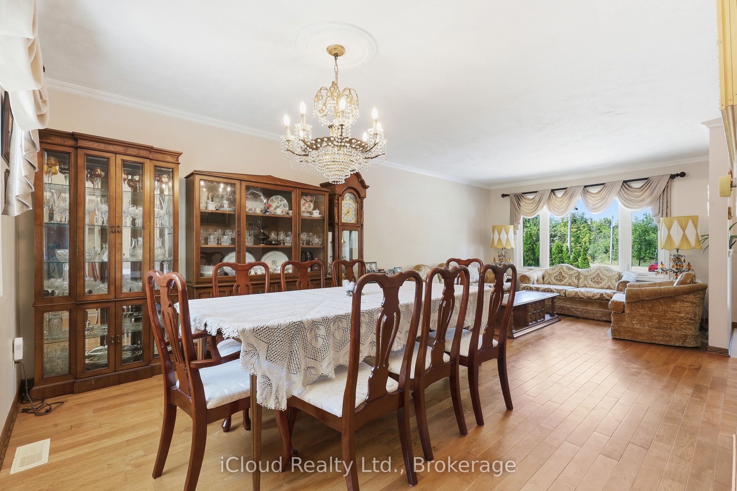 4014 Twenty Side Road Property Photo 9
