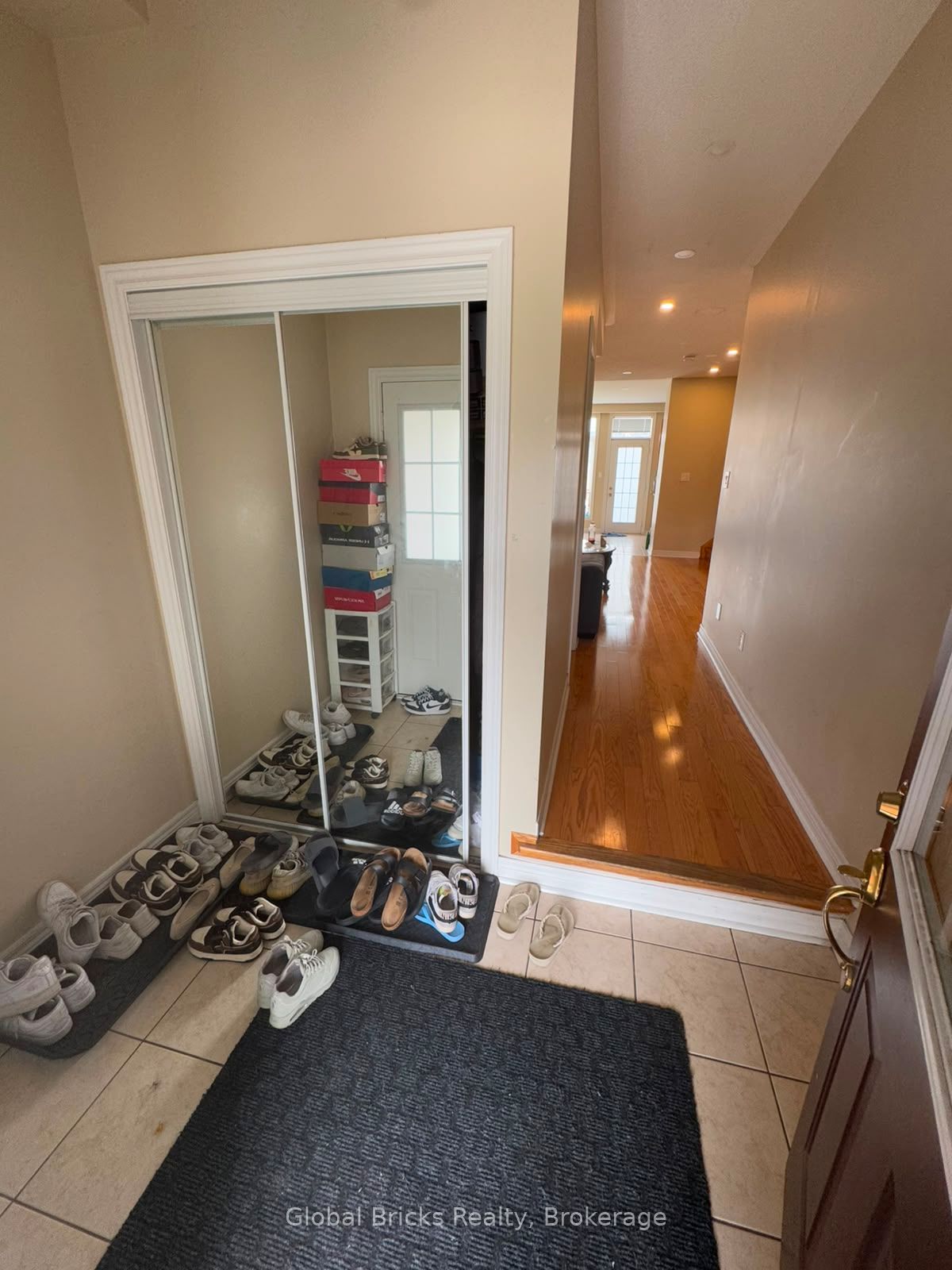 34 Pefferlaw Circle Property Photo 2