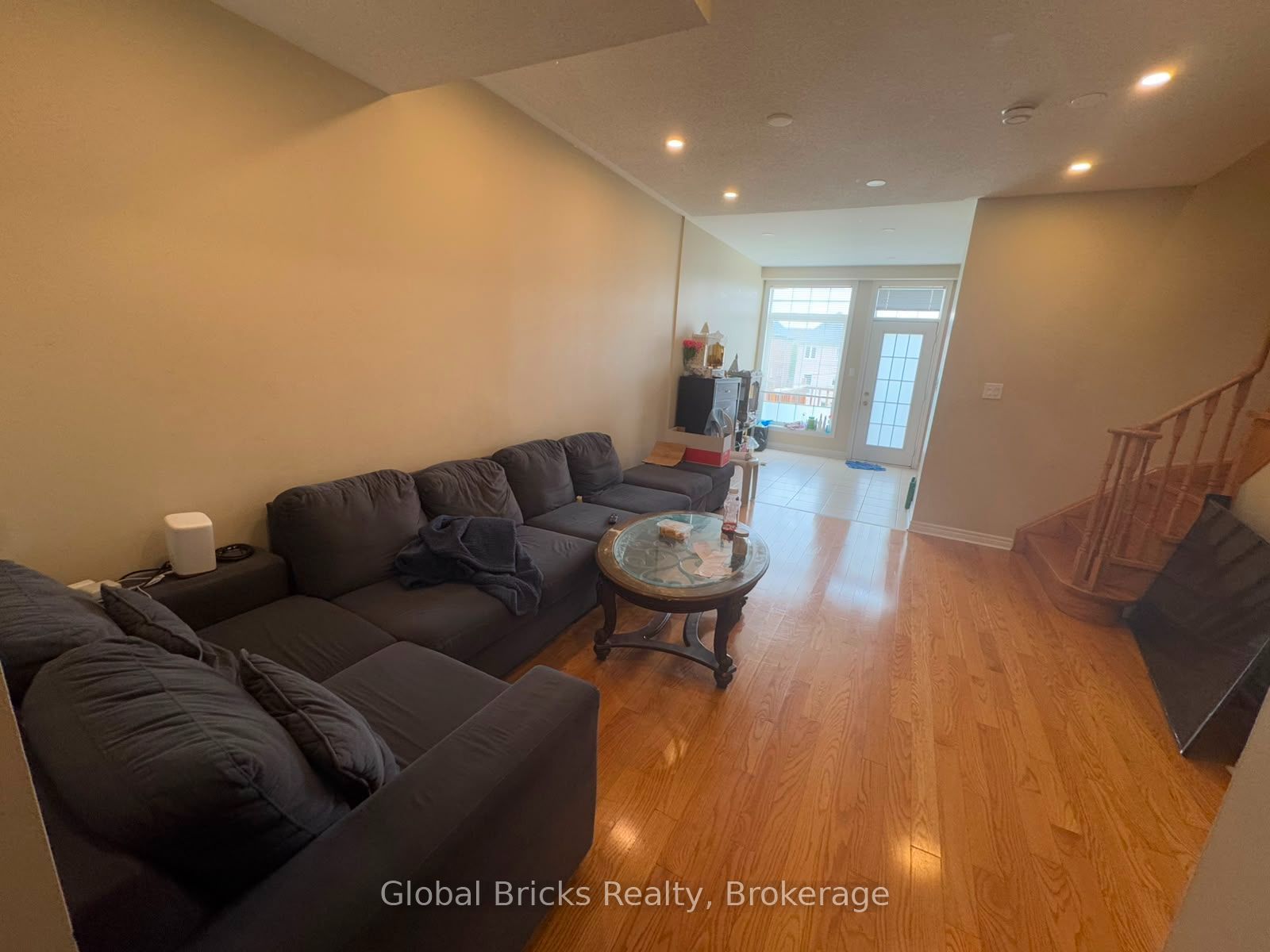34 Pefferlaw Circle Property Photo 4