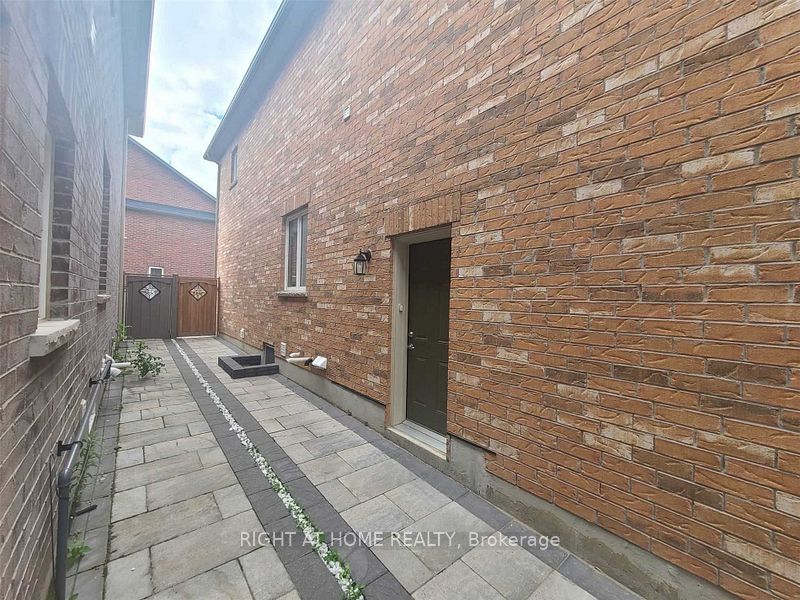 84 Rising Hill Ridge 2 Property Photo 2
