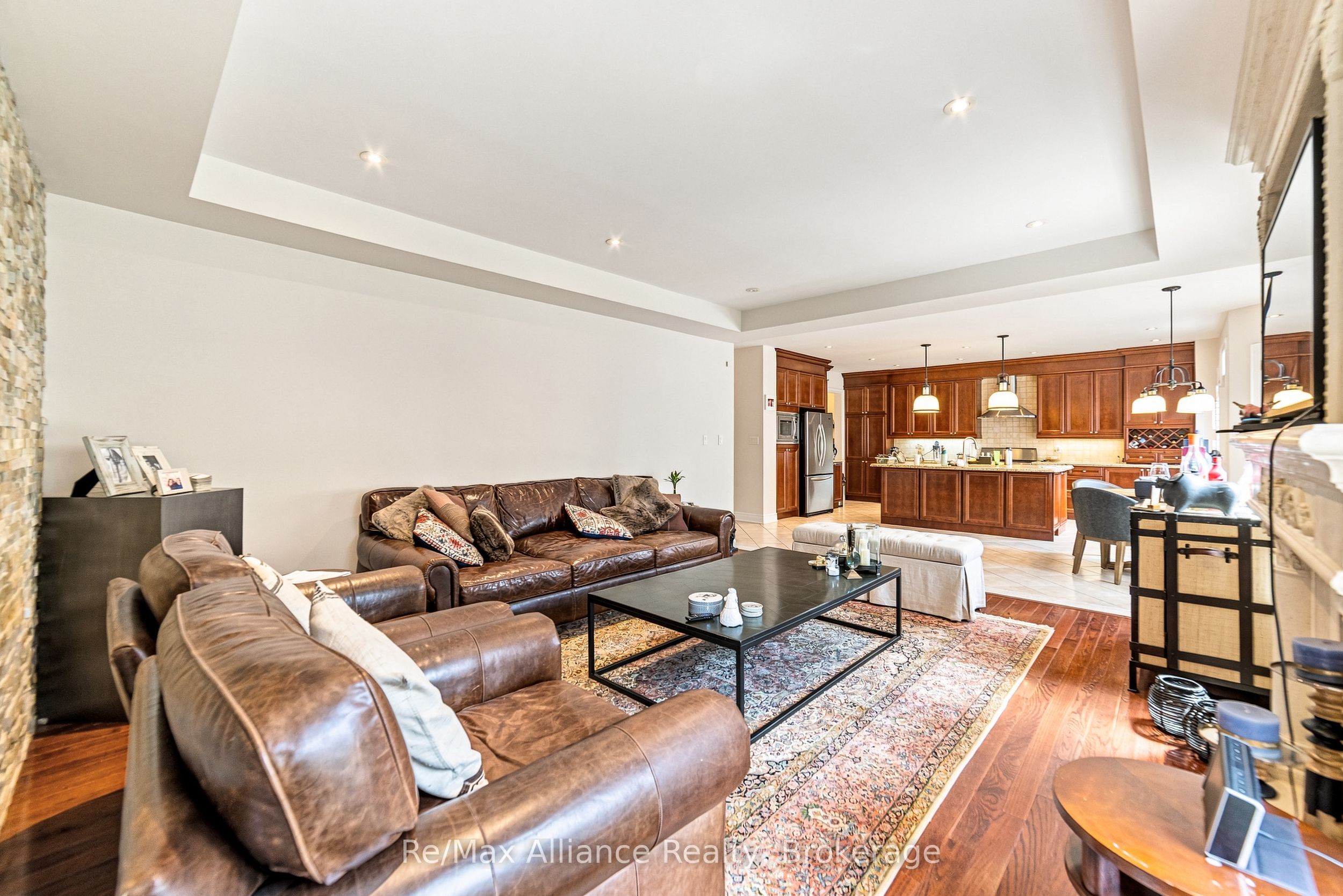 2404 Rideau Drive Property Photo 13