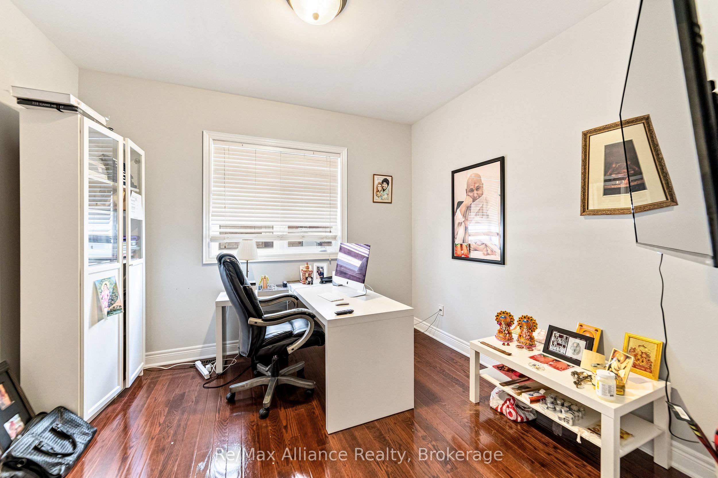 2404 Rideau Drive Property Photo 15