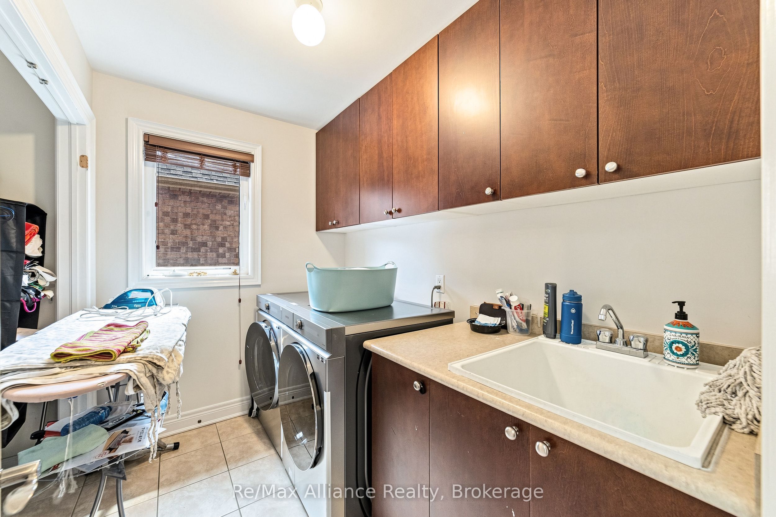 2404 Rideau Drive Property Photo 18