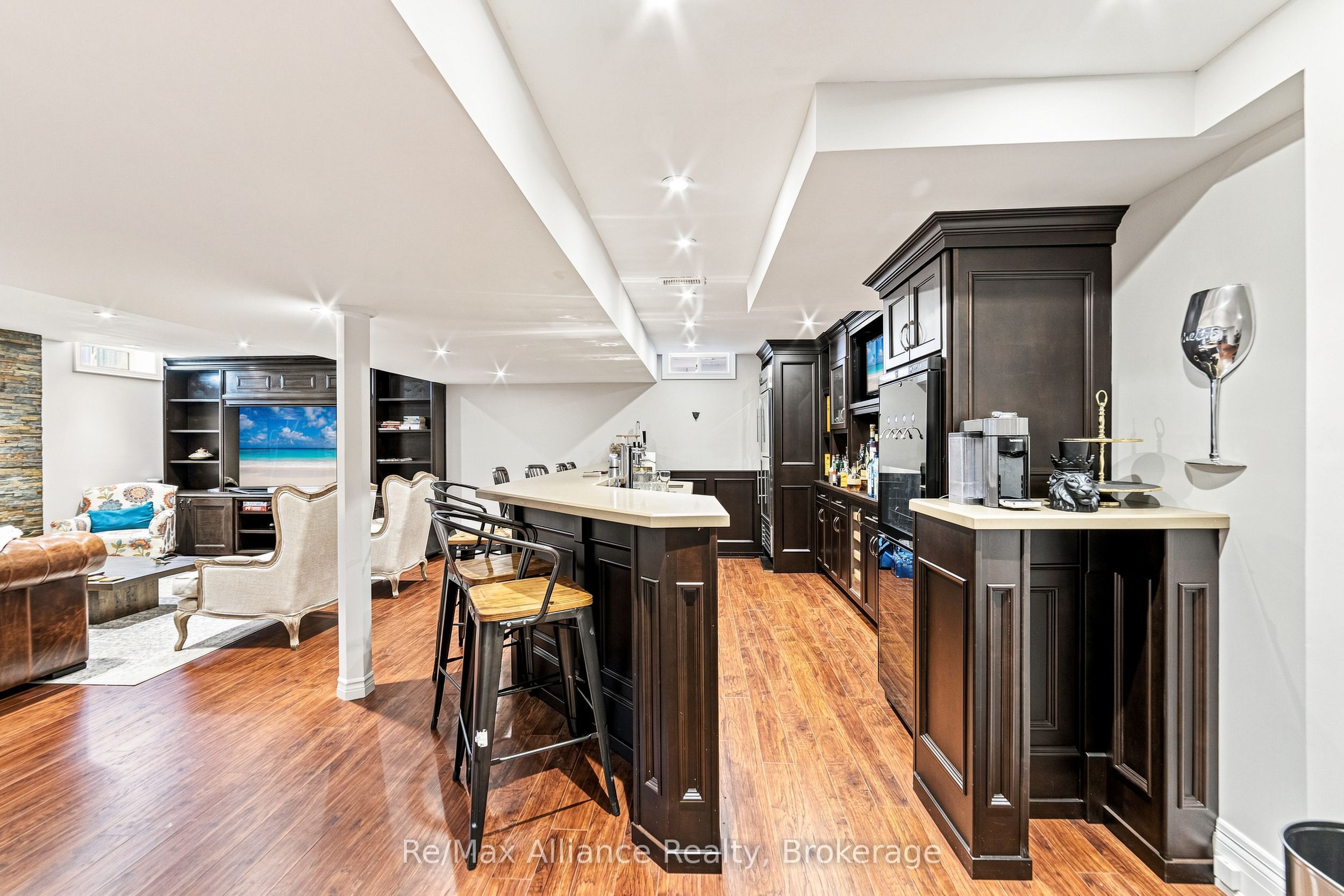 2404 Rideau Drive Property Photo 36