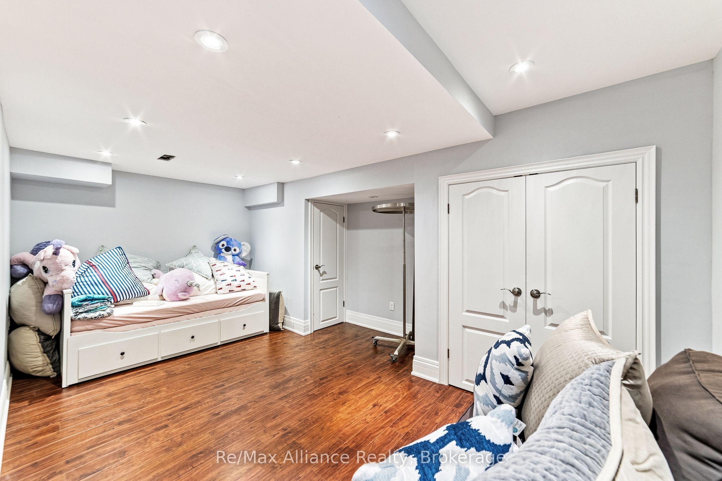 2404 Rideau Drive Property Photo 37