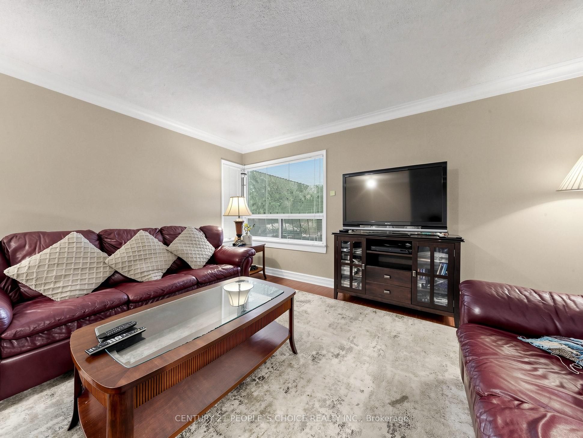 76 Westona Street Property Photo 8