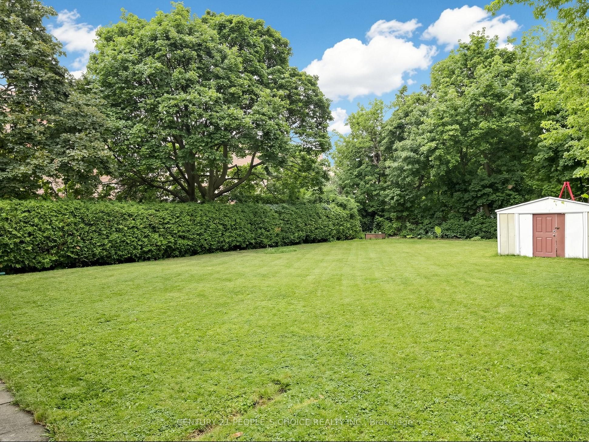 76 Westona Street Property Photo 38