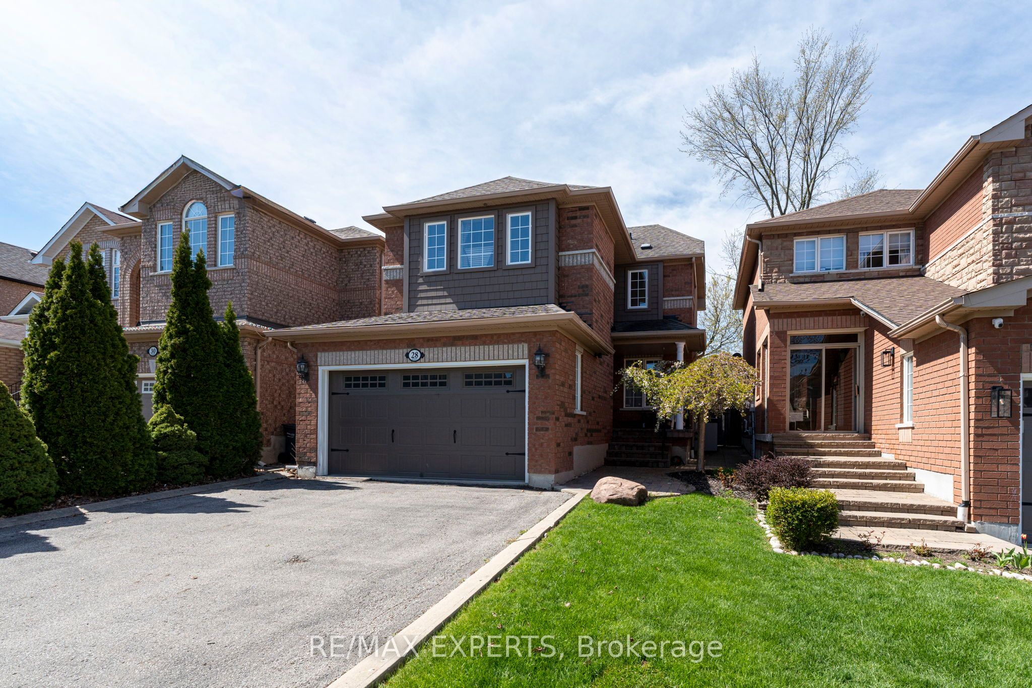 28 Crestridge Drive Property Photo 1