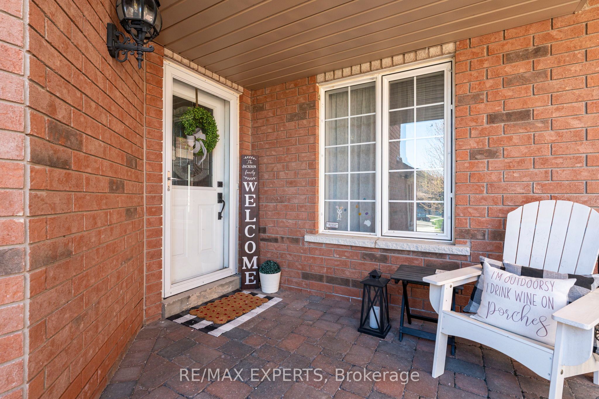 28 Crestridge Drive Property Photo 4