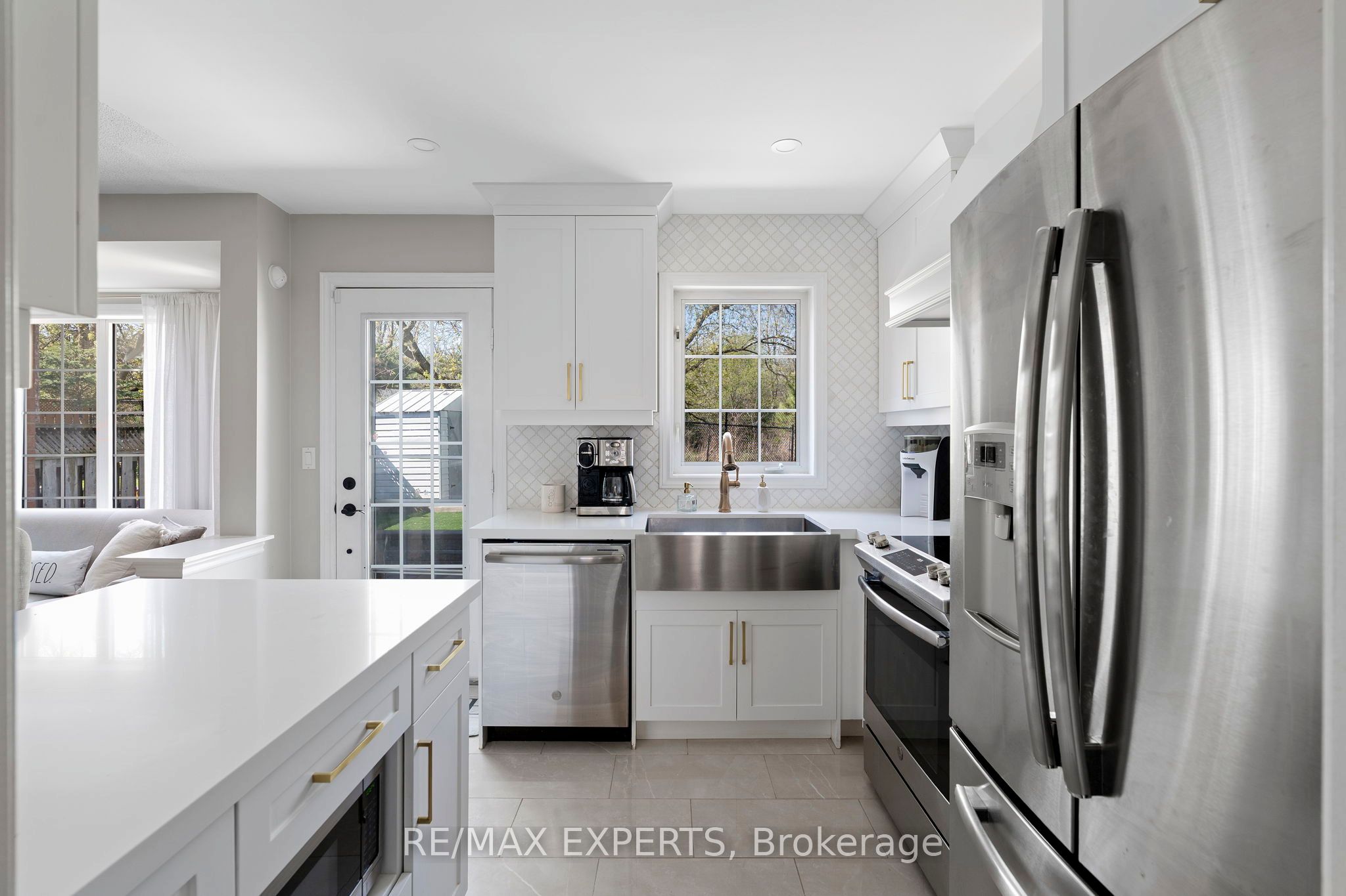 28 Crestridge Drive Property Photo 14