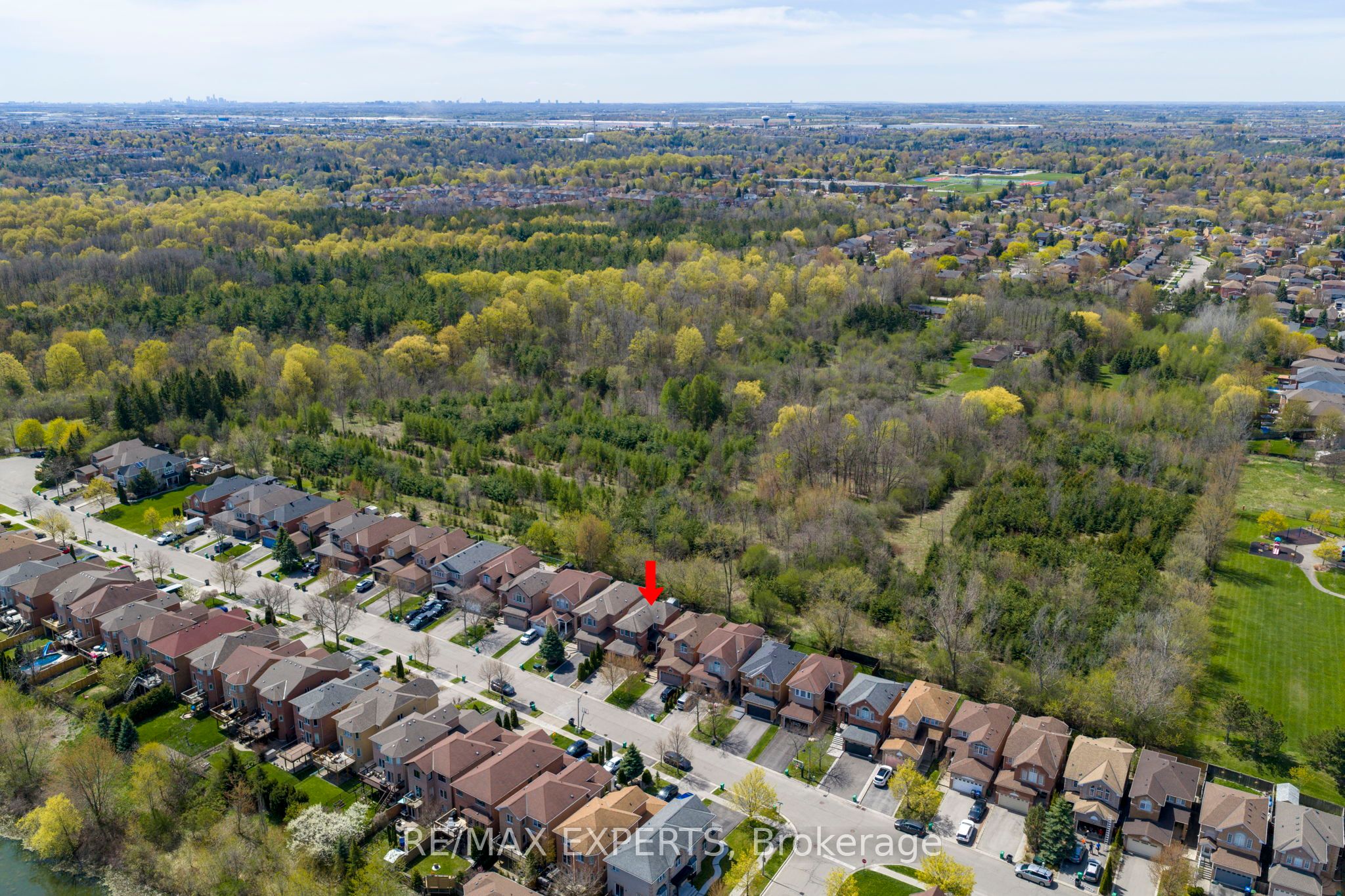 28 Crestridge Drive Property Photo 46