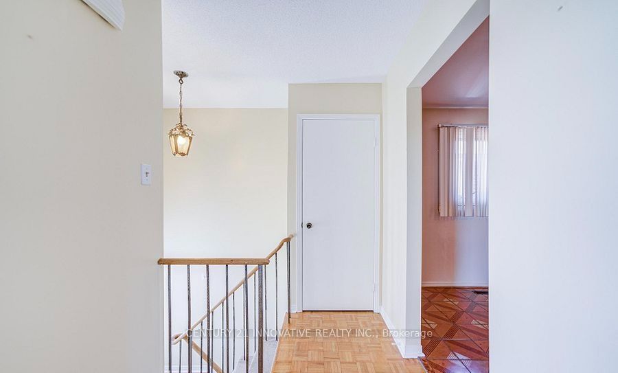 9 Capstan Court Property Photo 15