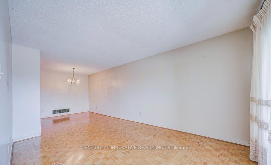 9 Capstan Court Property Photo 17