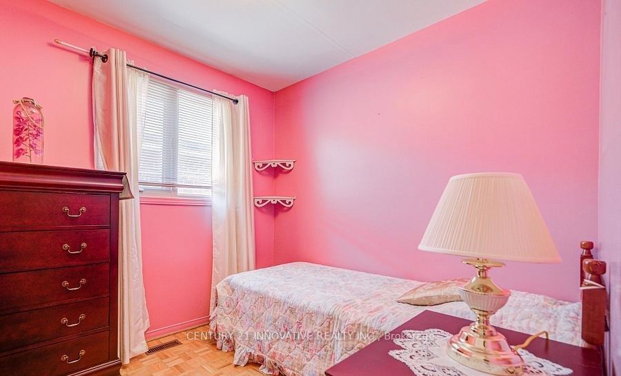 9 Capstan Court Property Photo 18