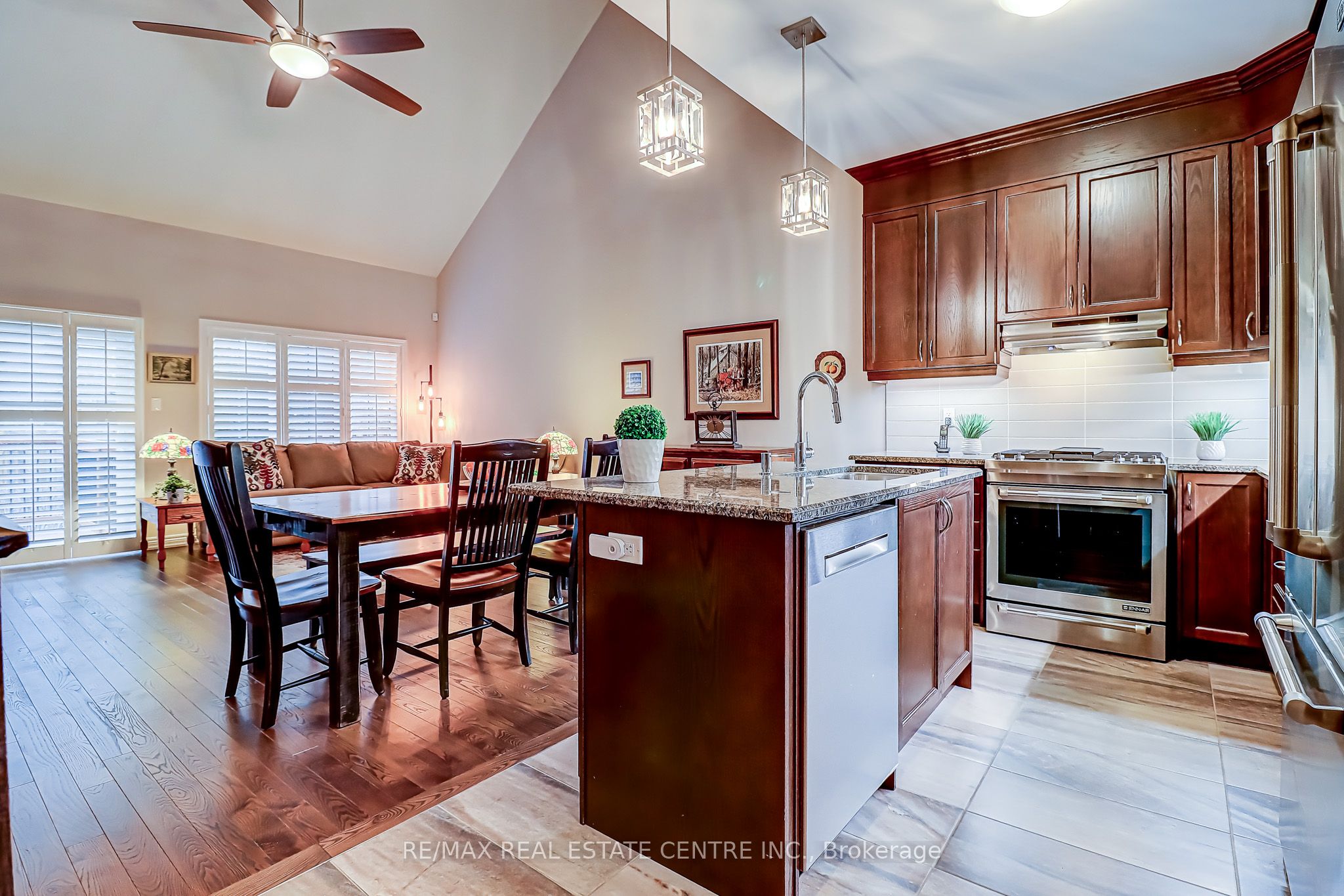 3 Alamode Road Property Photo 9