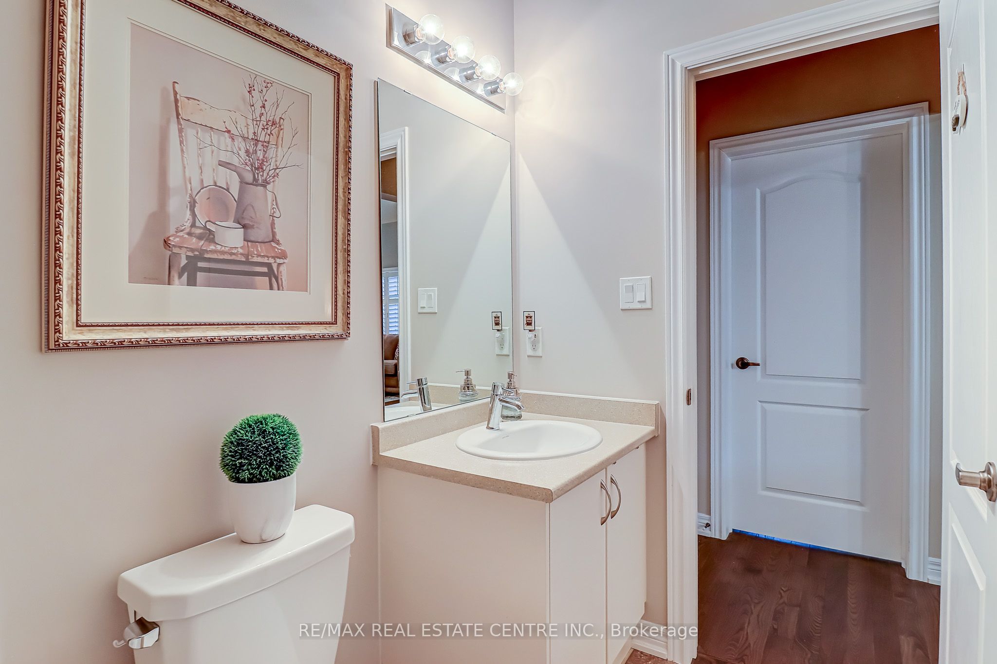 3 Alamode Road Property Photo 16