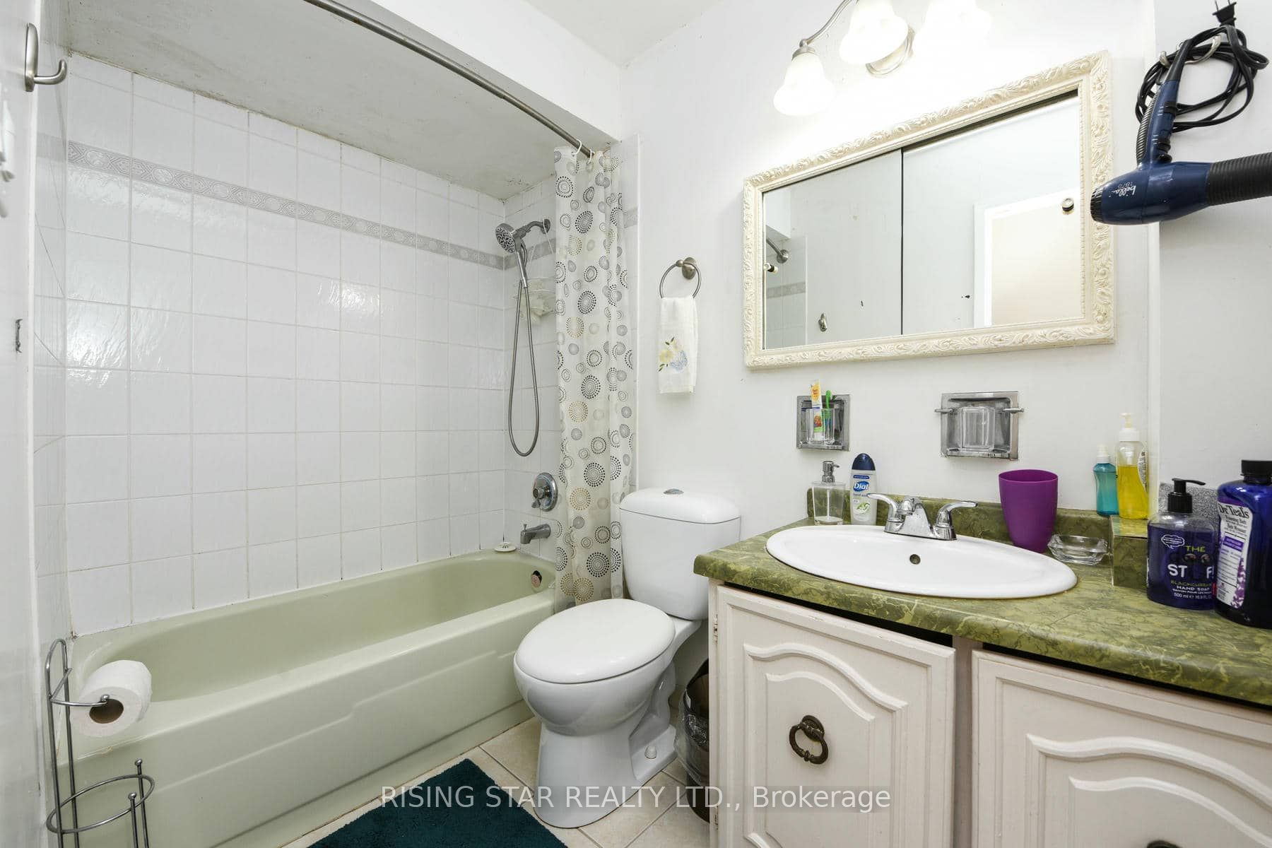 3295 Chipley Crescent Property Photo 5