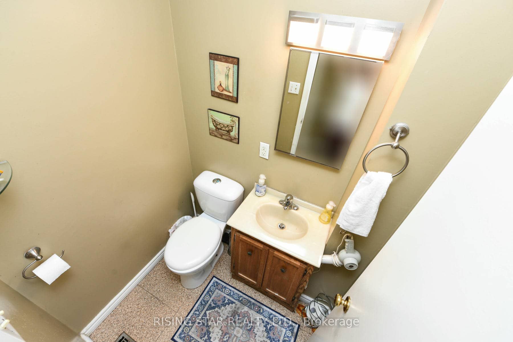 3295 Chipley Crescent Property Photo 7