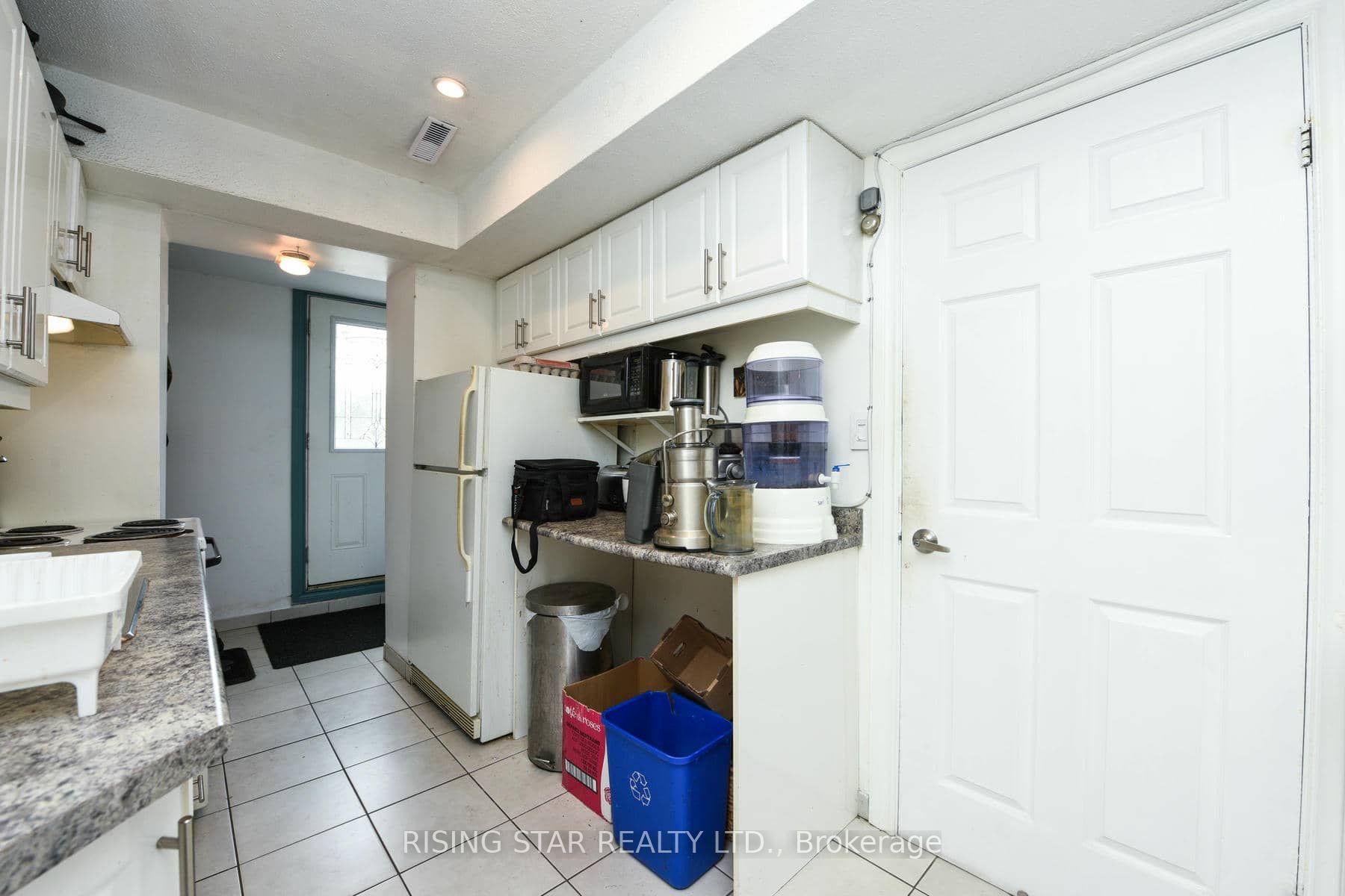 3295 Chipley Crescent Property Photo 28