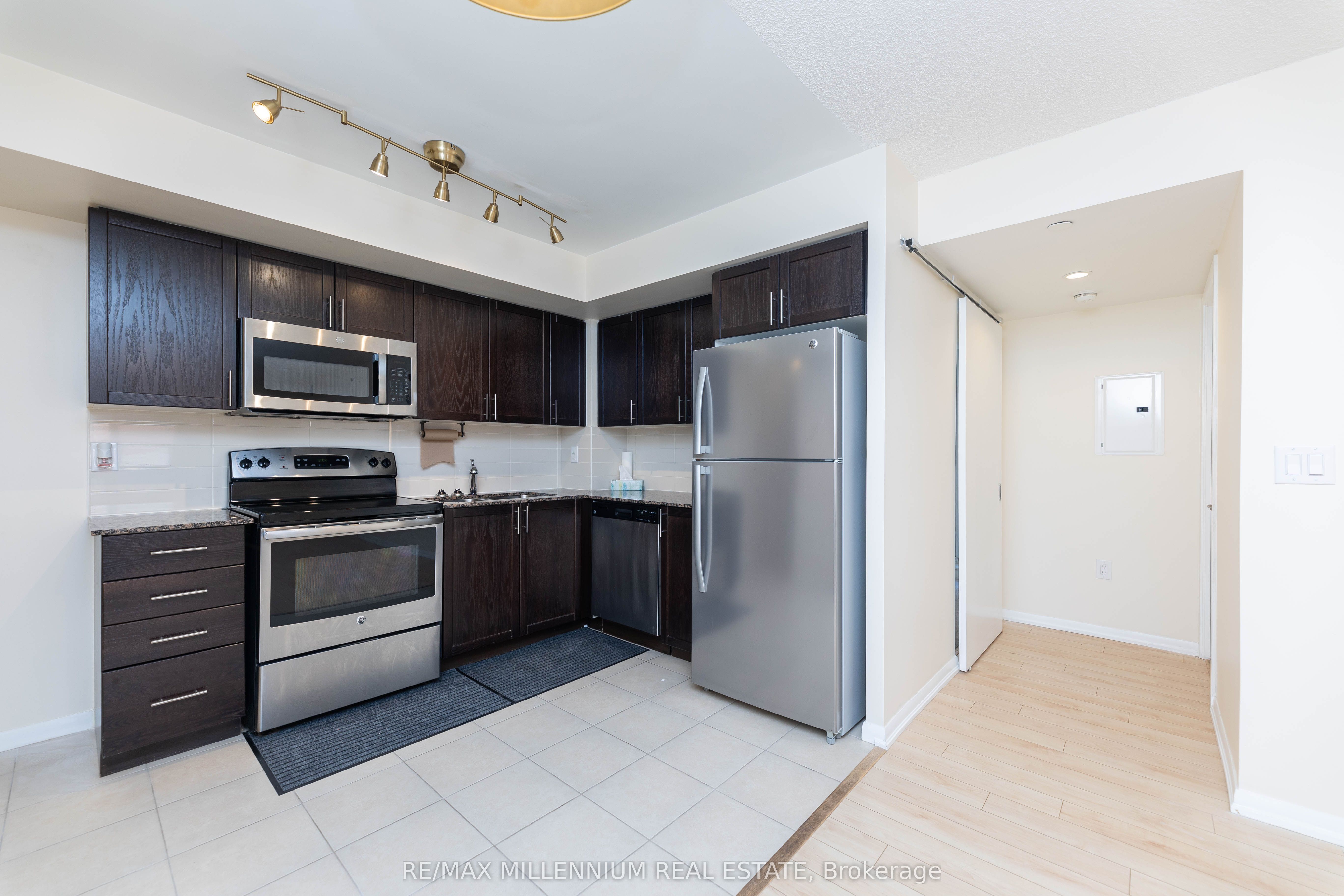 830 Lawrence Avenue 334 Property Photo 11