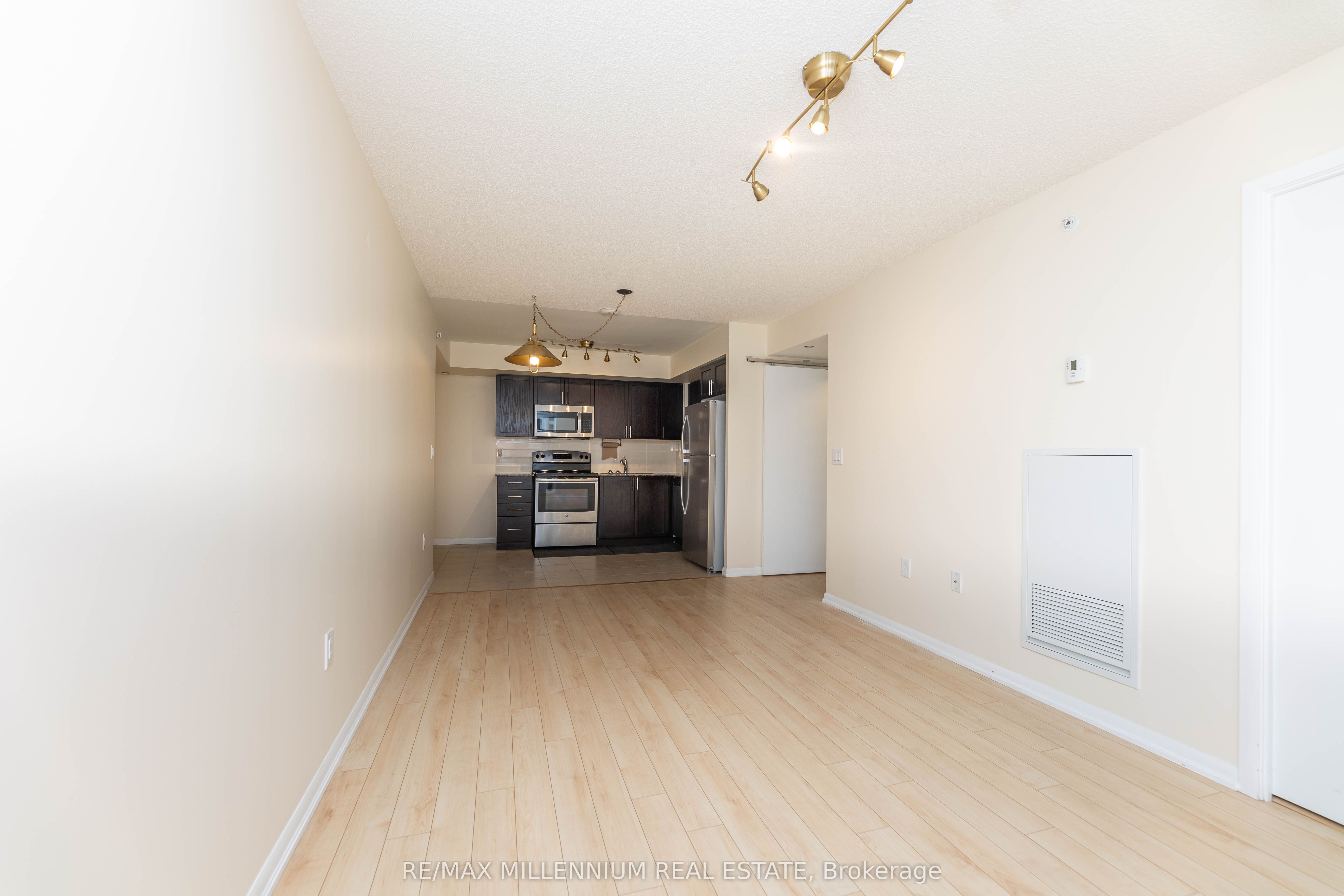 830 Lawrence Avenue 334 Property Photo 14