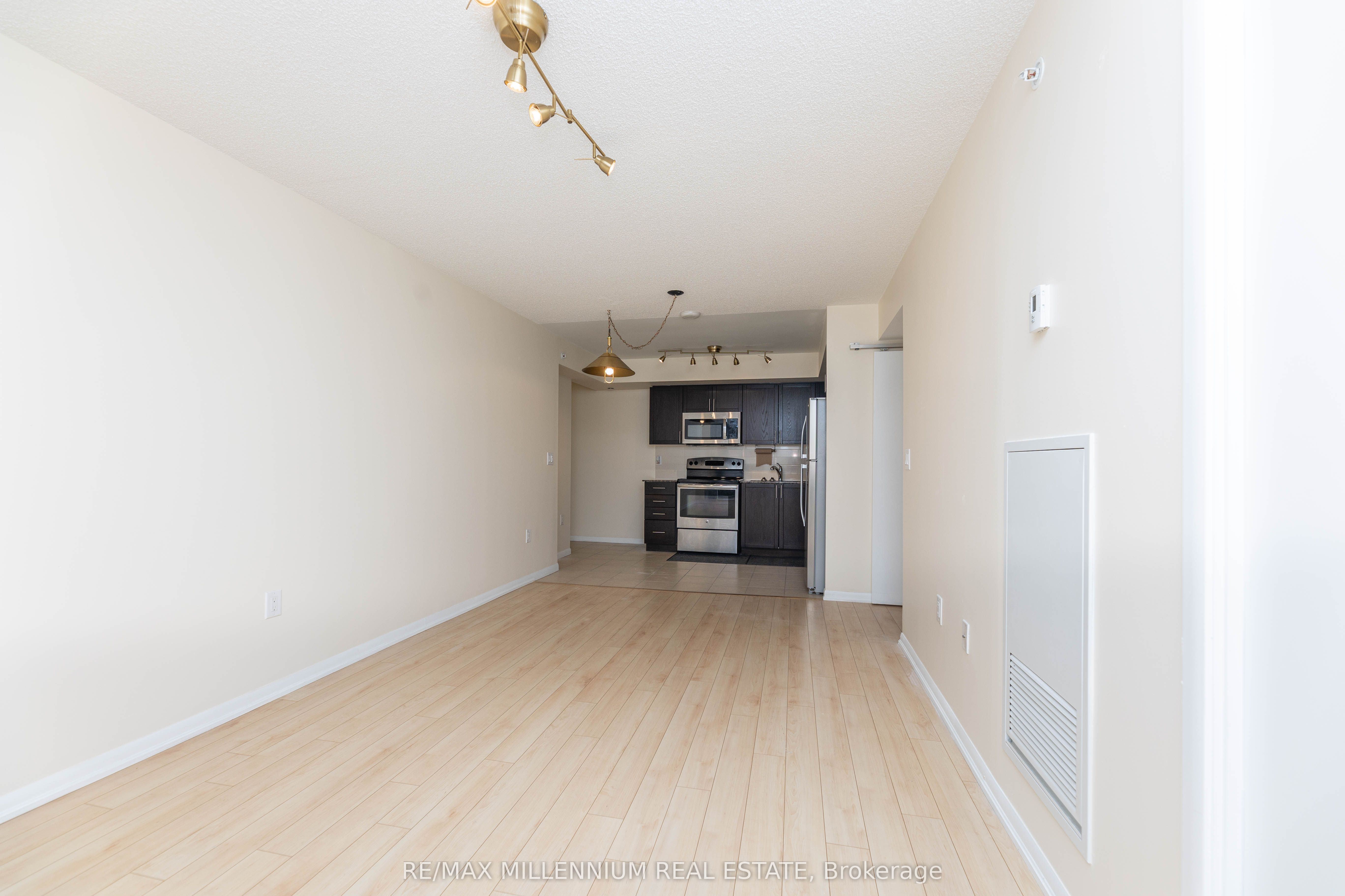 830 Lawrence Avenue 334 Property Photo 15