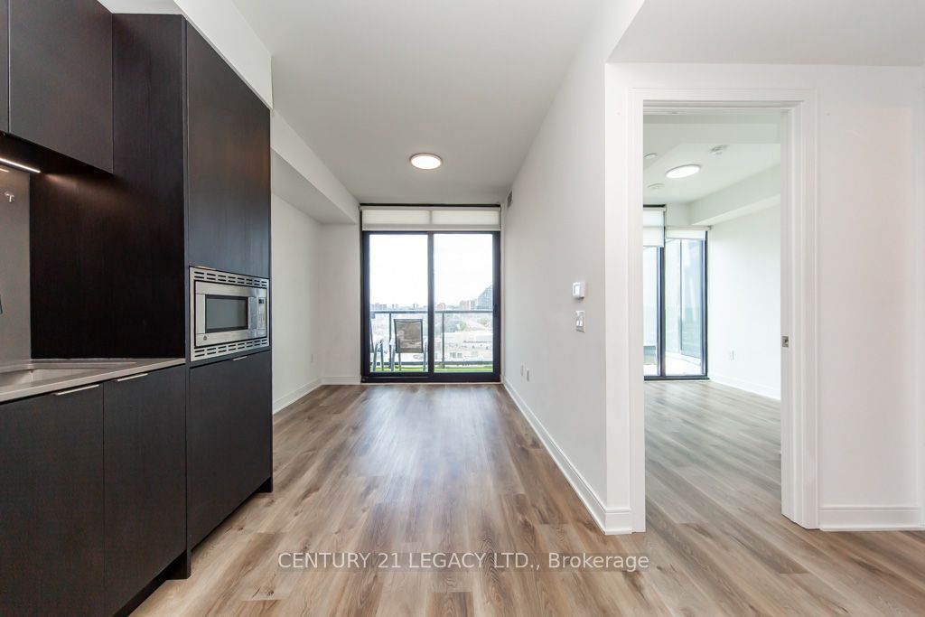 86 Dundas Street E 821 Property Photo 15