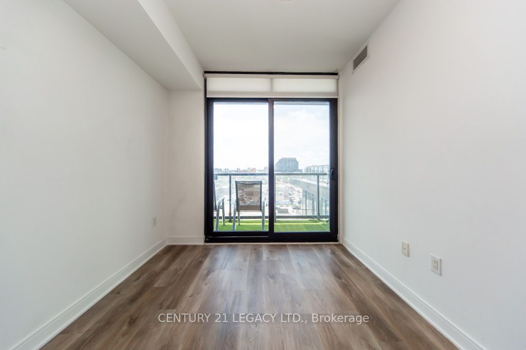 86 Dundas Street E 821 Property Photo 17