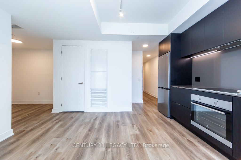 86 Dundas Street E 821 Property Photo 19