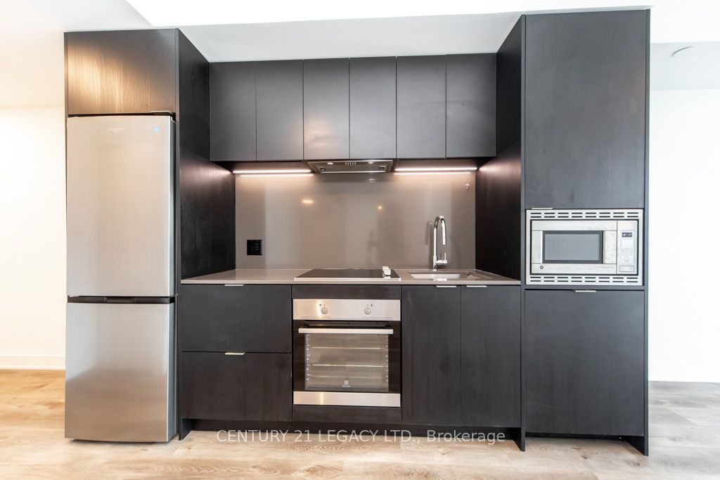 86 Dundas Street E 821 Property Photo 21