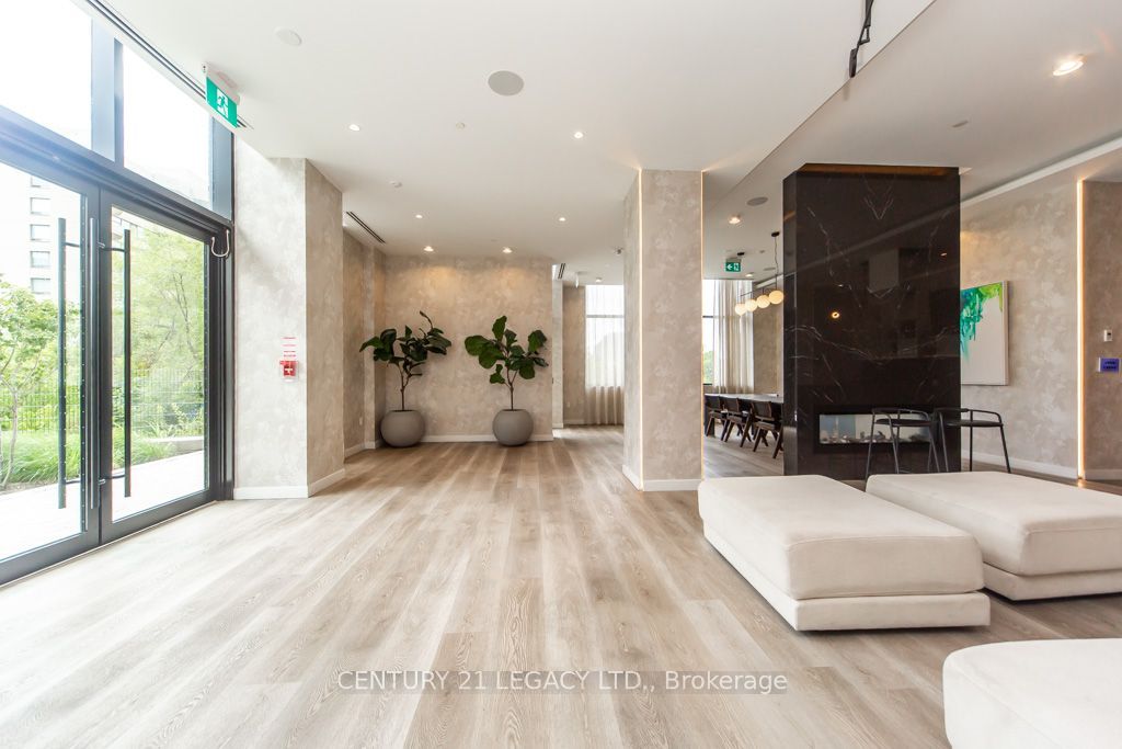 86 Dundas Street E 821 Property Photo 39
