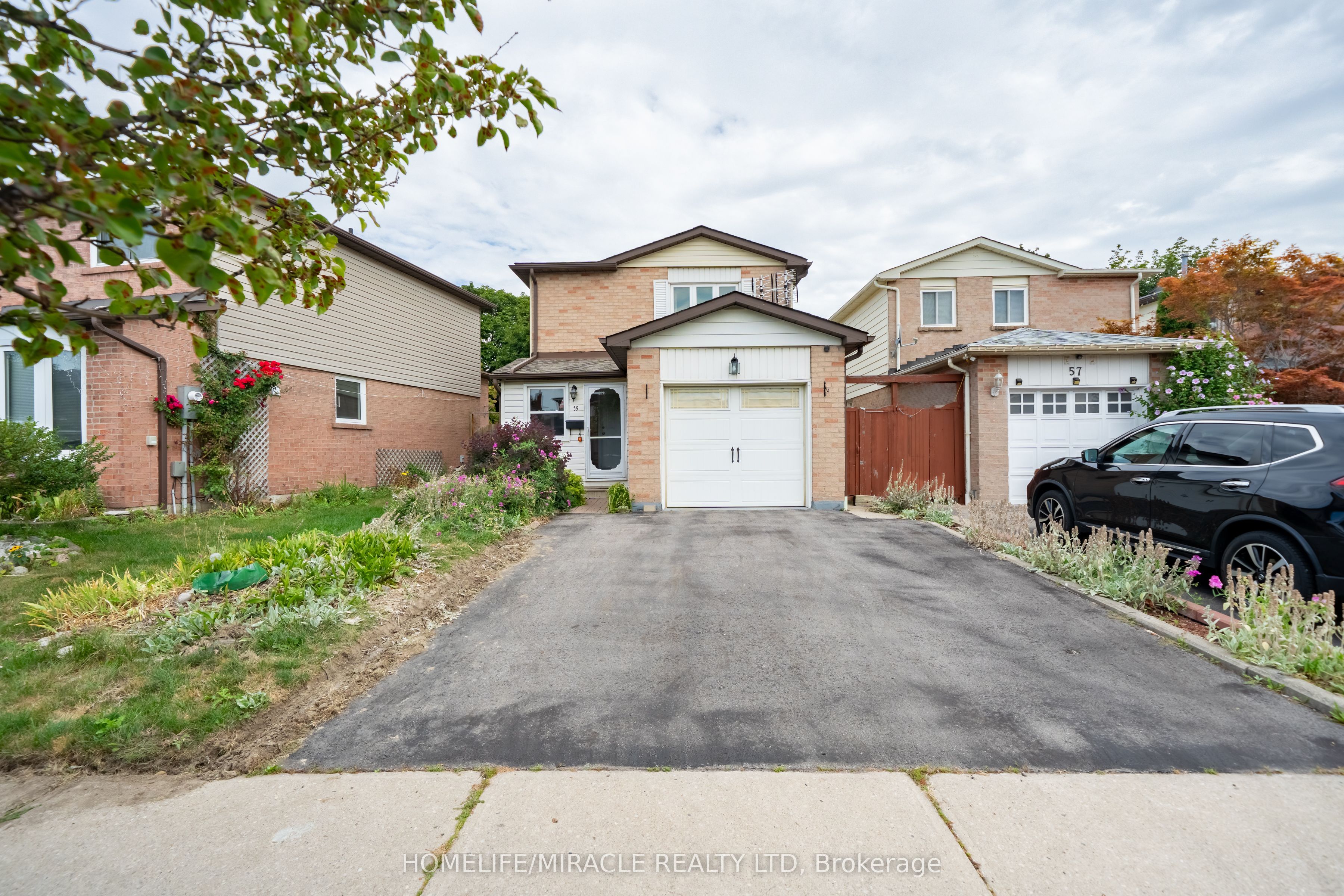 59 Martindale Crescent Property Photo 1