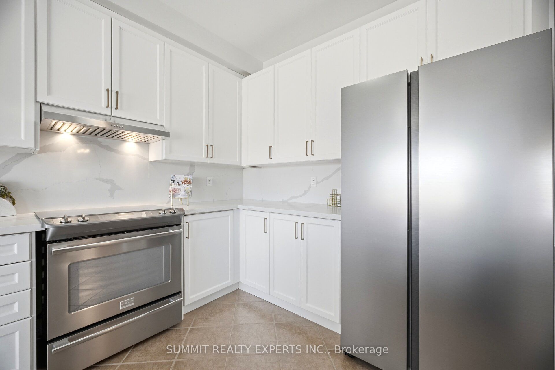 85 Maple Valley Street Property Photo 11