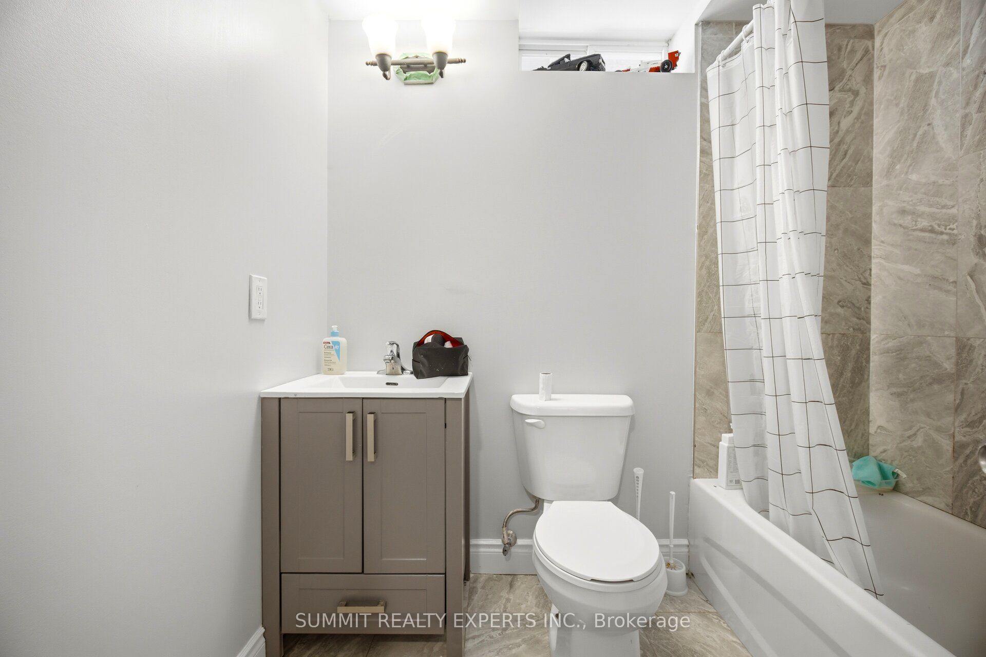 85 Maple Valley Street Property Photo 45