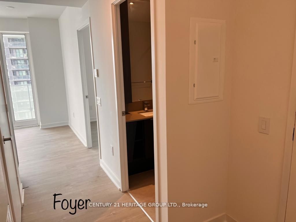 3900 Confederation Pkwy 4009 Property Photo 13