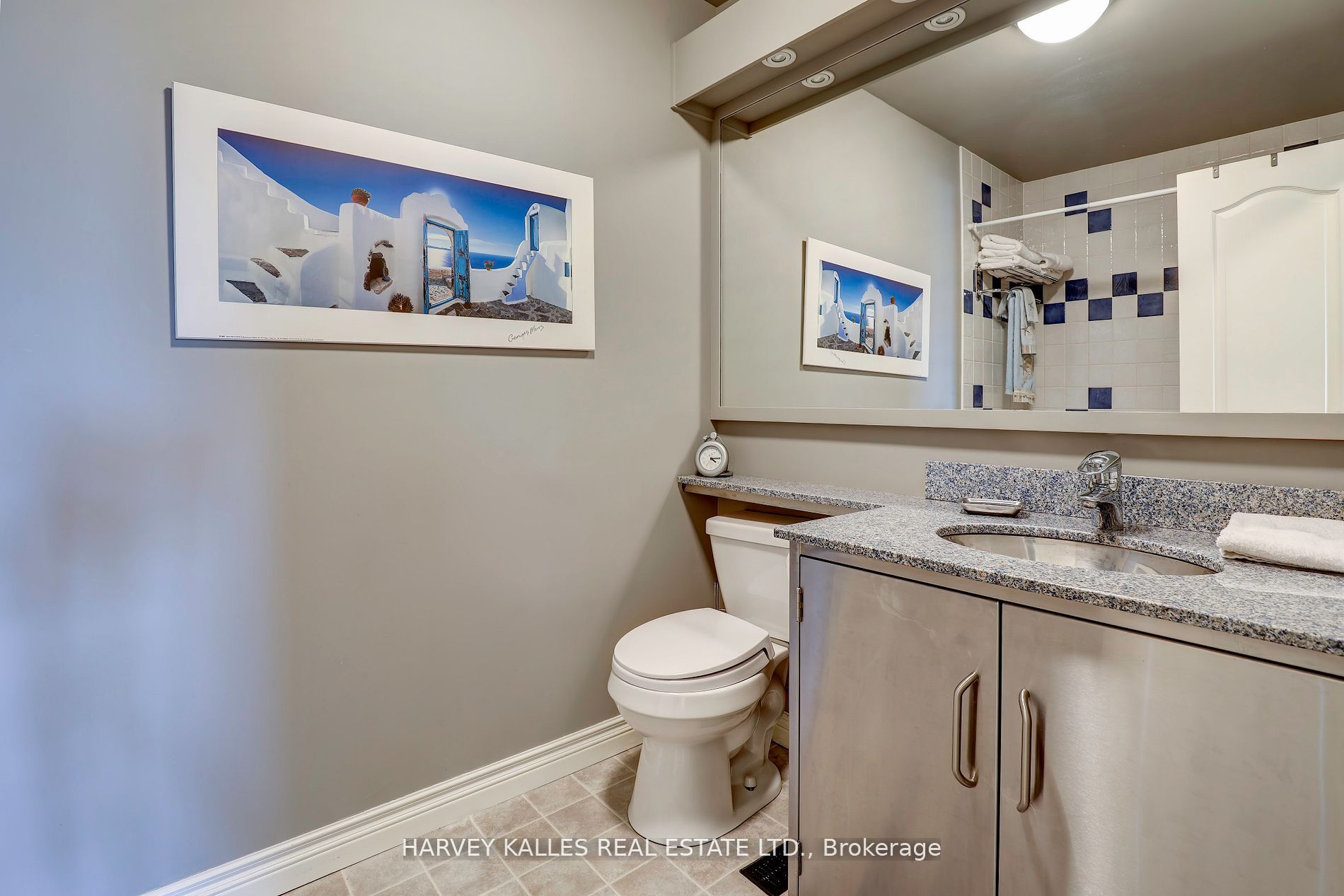 18 La Rose Avenue Th16 Property Photo 22
