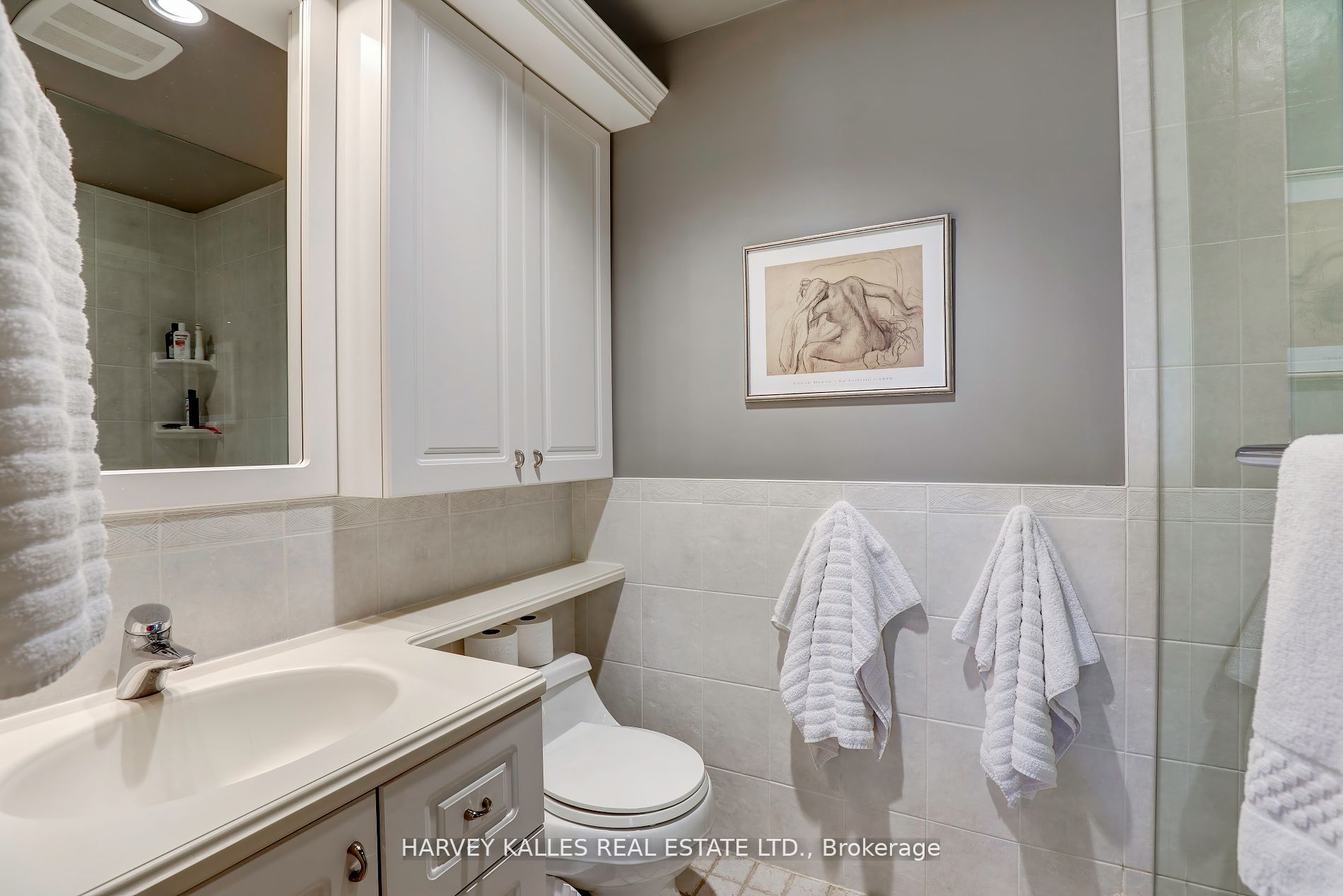 18 La Rose Avenue Th16 Property Photo 28