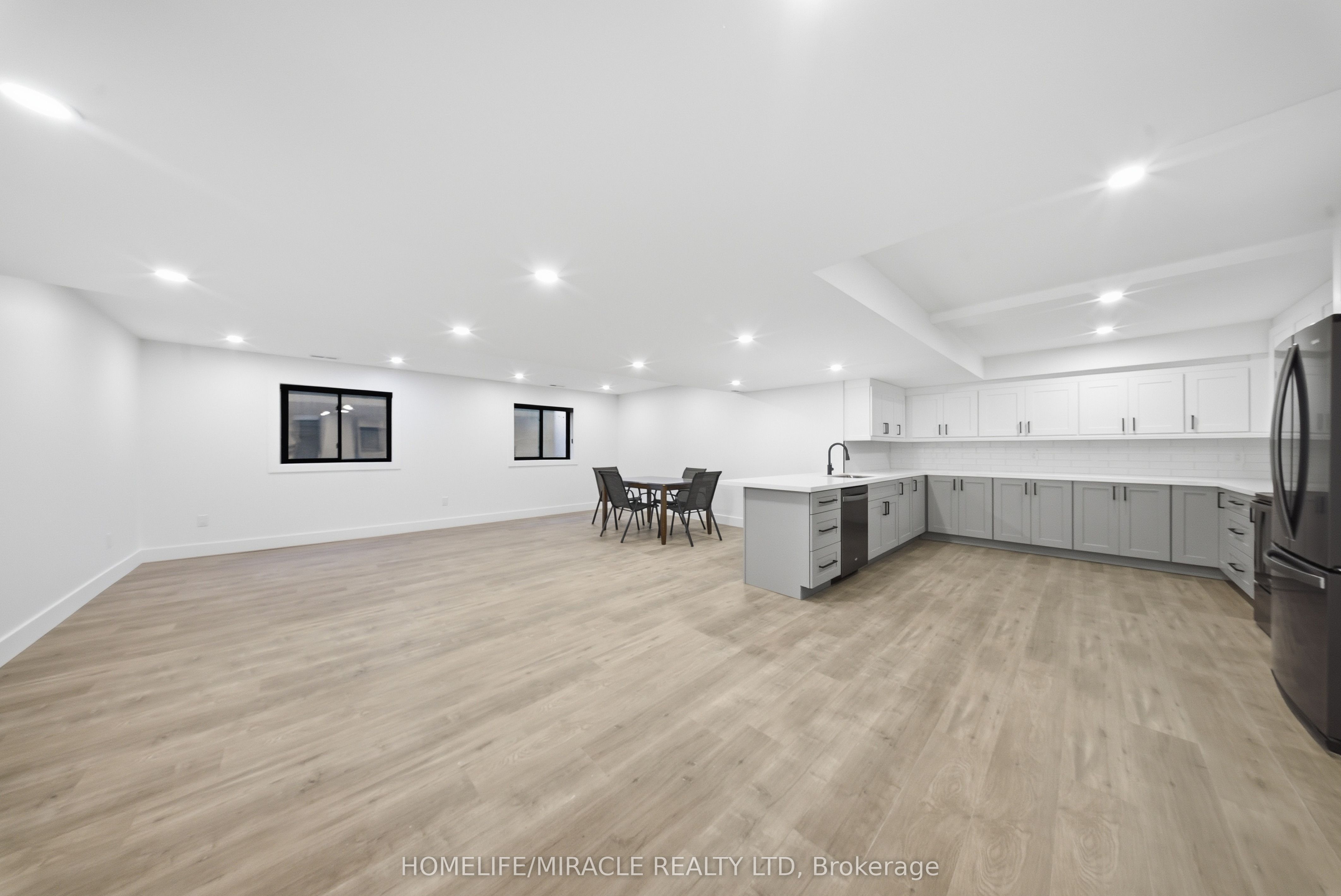1653 Glenburnie Road Property Photo 27