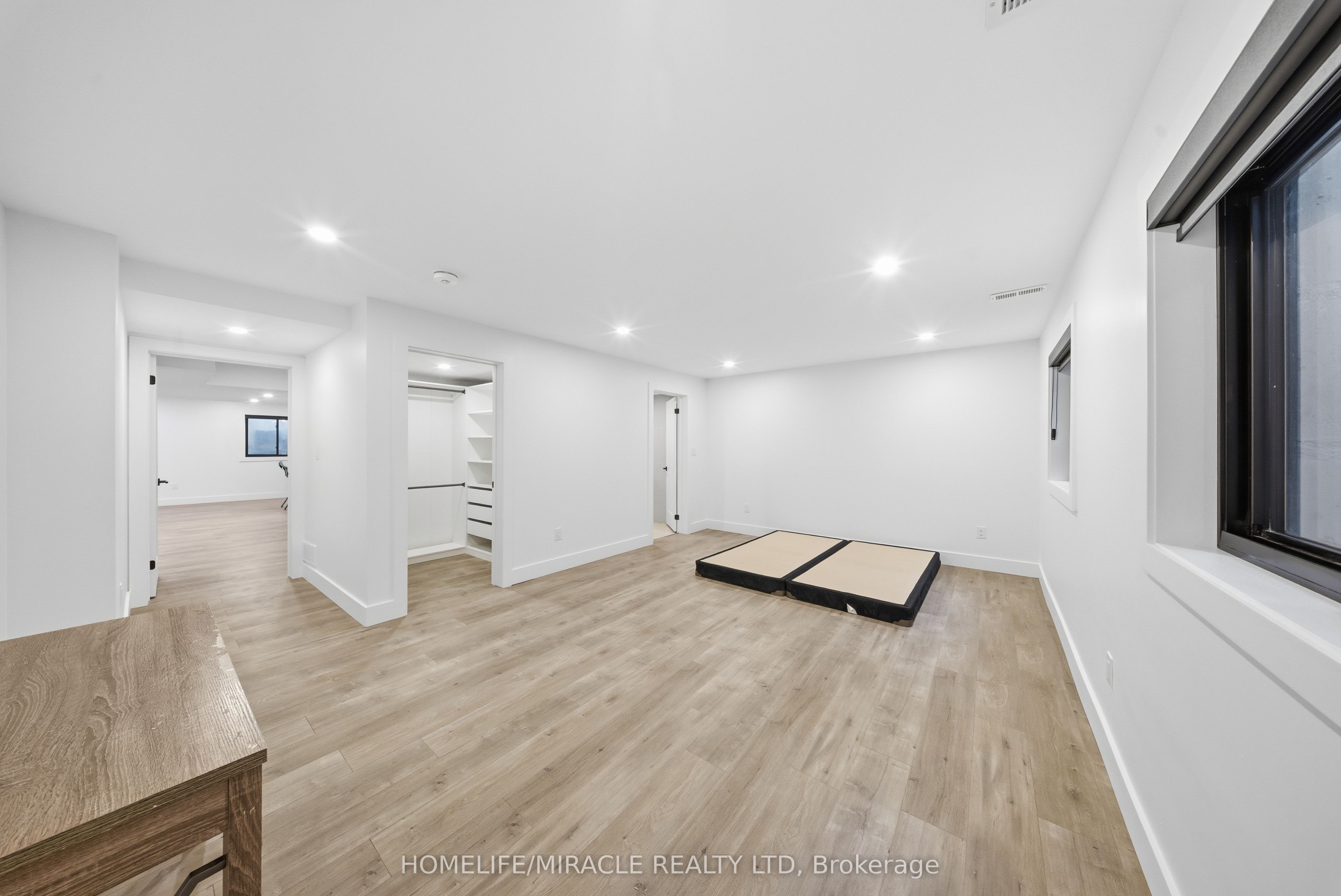 1653 Glenburnie Road Property Photo 28
